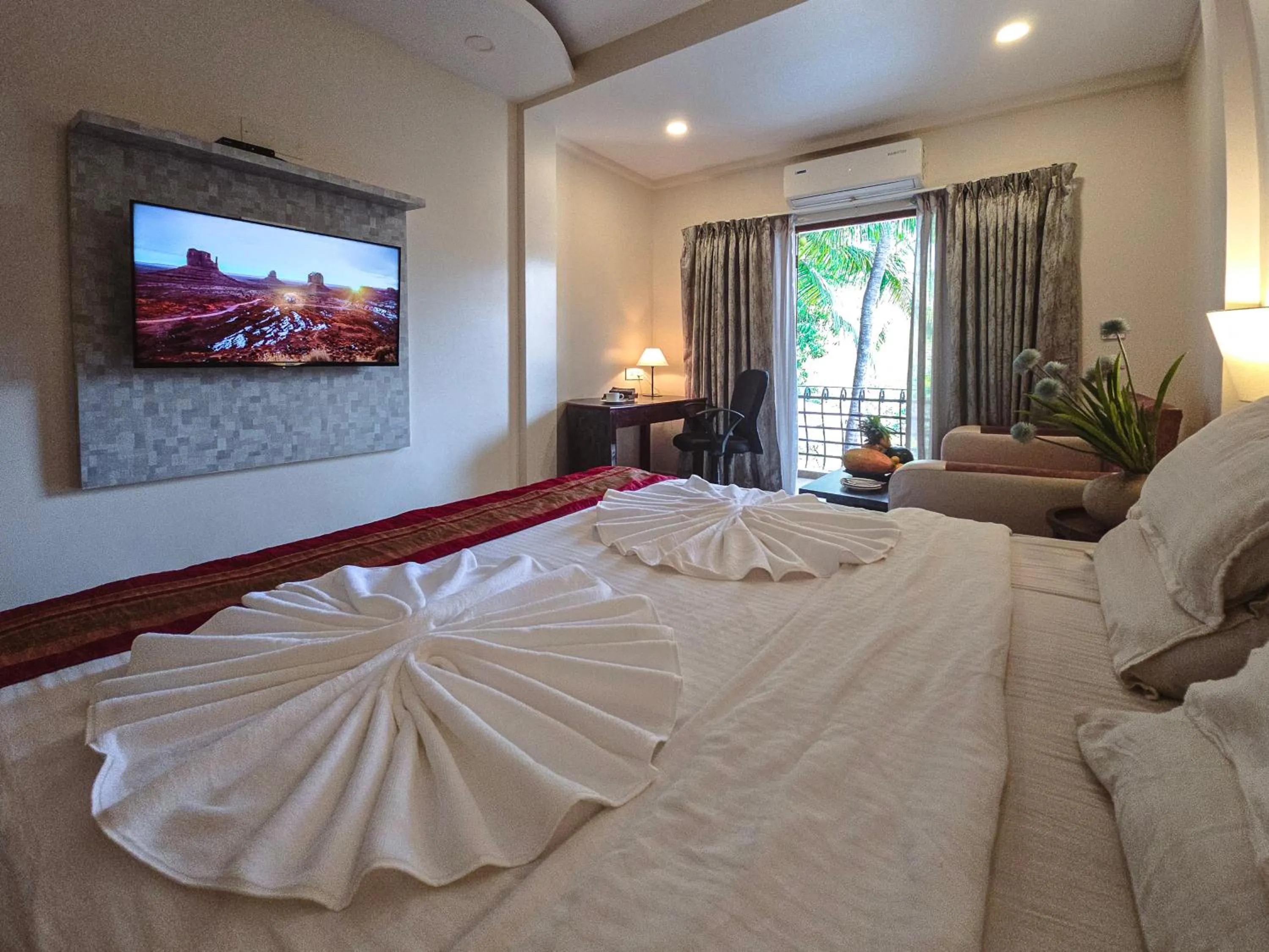 View (from property/room), Bed in The Verda De Miranda Resort Morjim North Goa