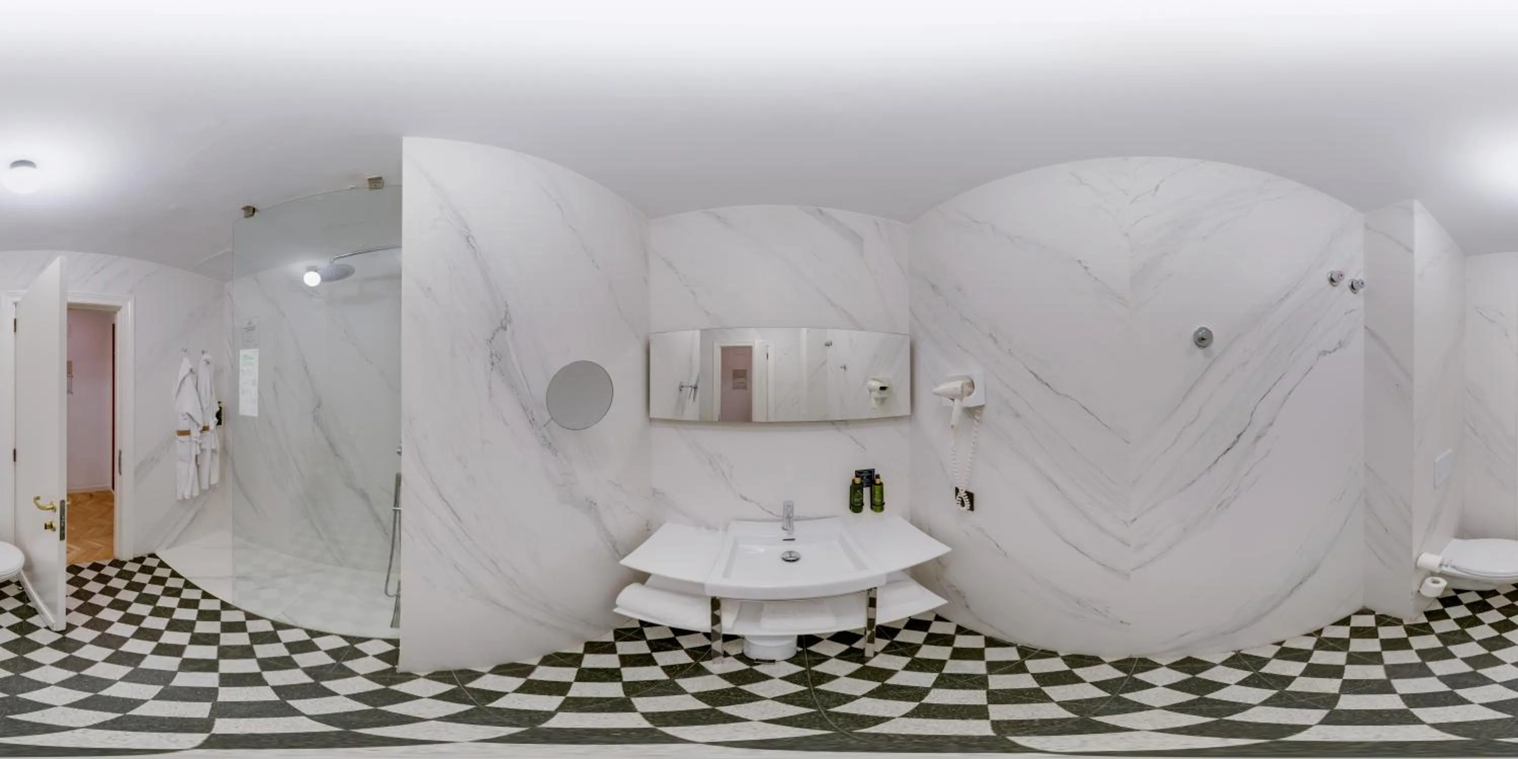 Bathroom in SH Ingles Boutique Hotel