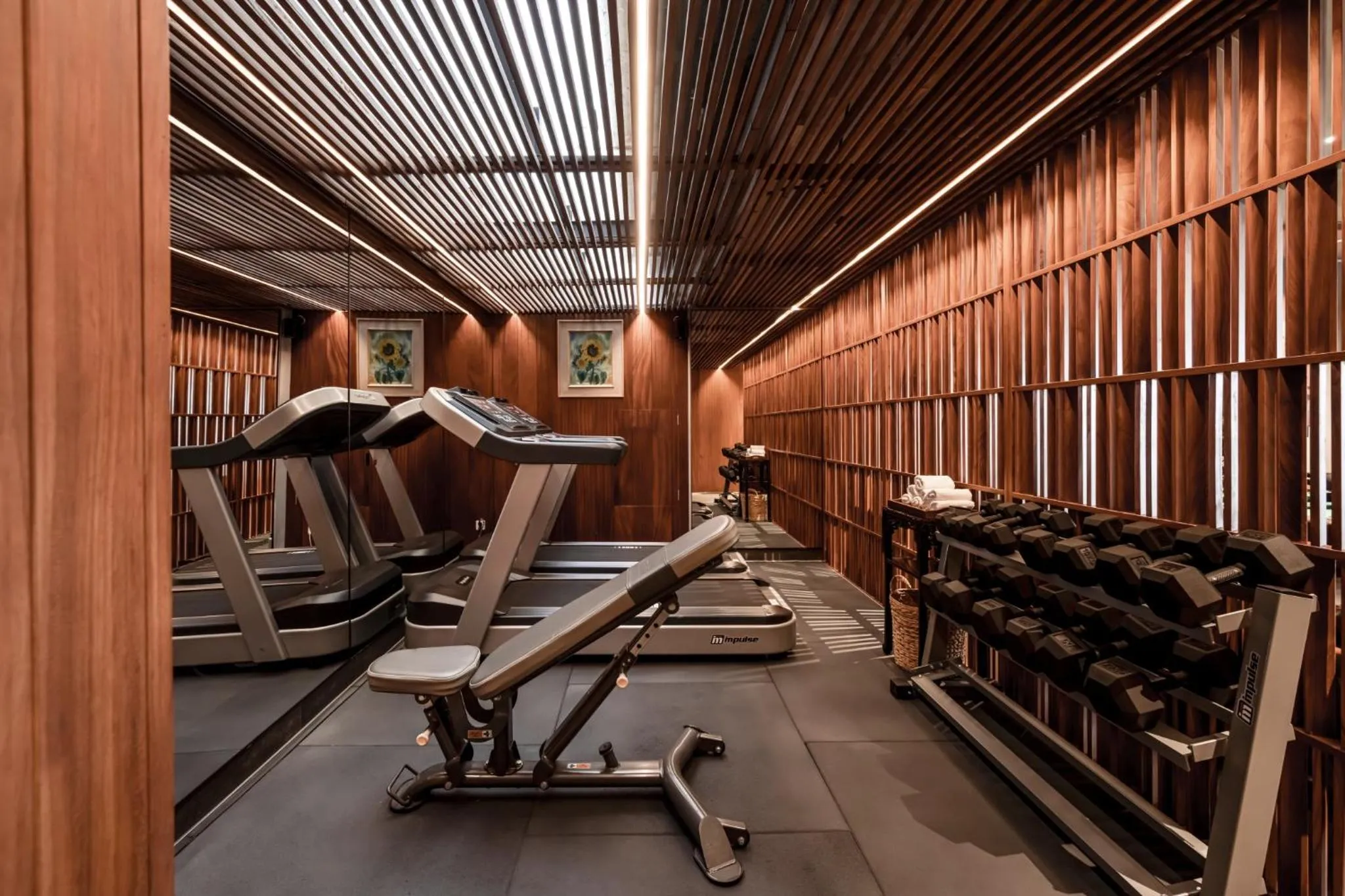 Fitness centre/facilities in Triple E Hotel Metro Ben Thanh