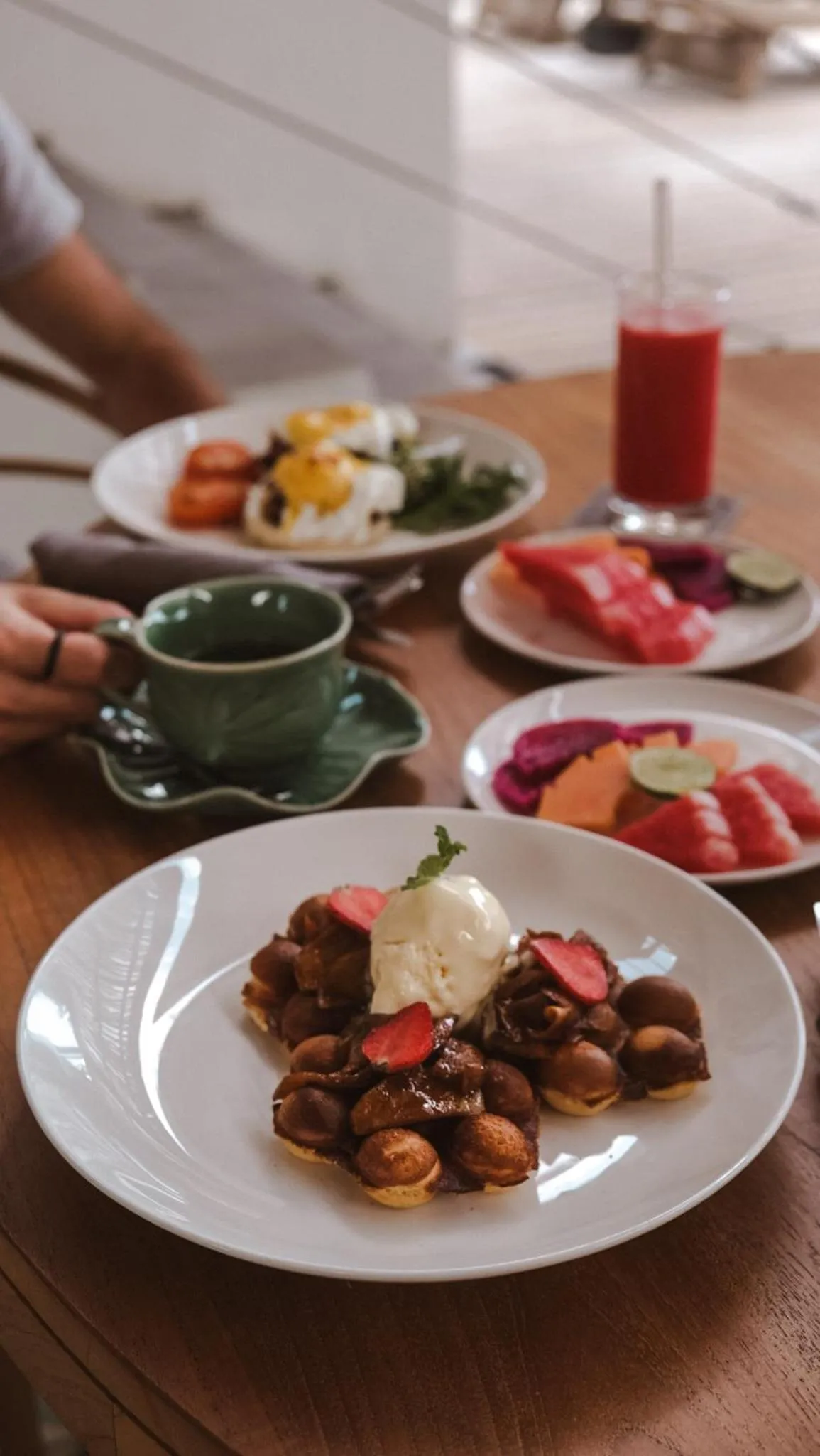 Breakfast in Deep Roots Dive & Yoga Resort