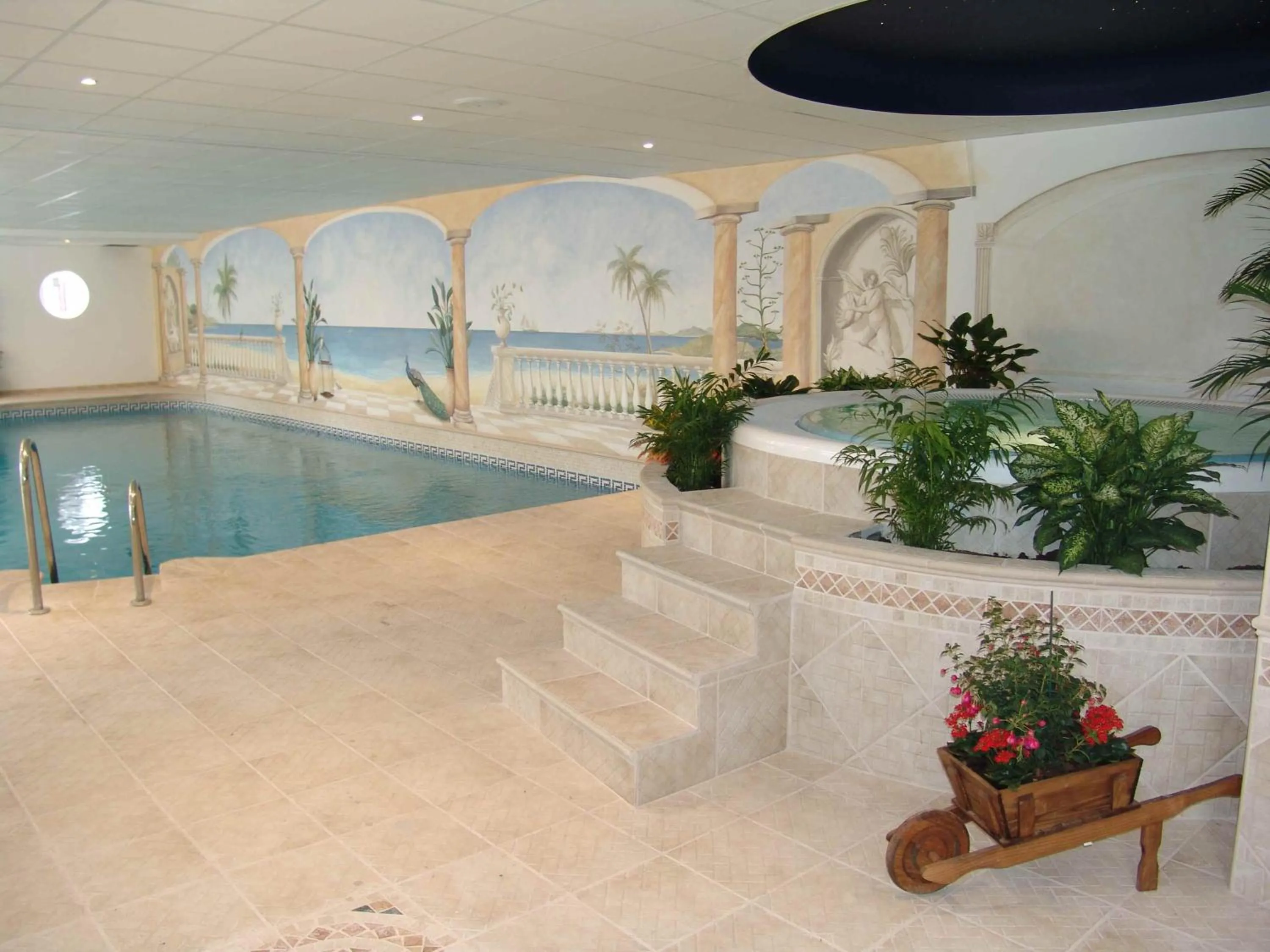 Swimming pool in Crown Resorts Club Marbella