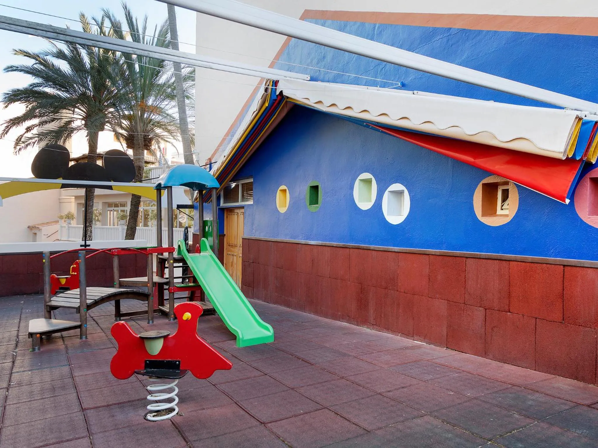 Children play ground in Crown Resorts Club Marbella