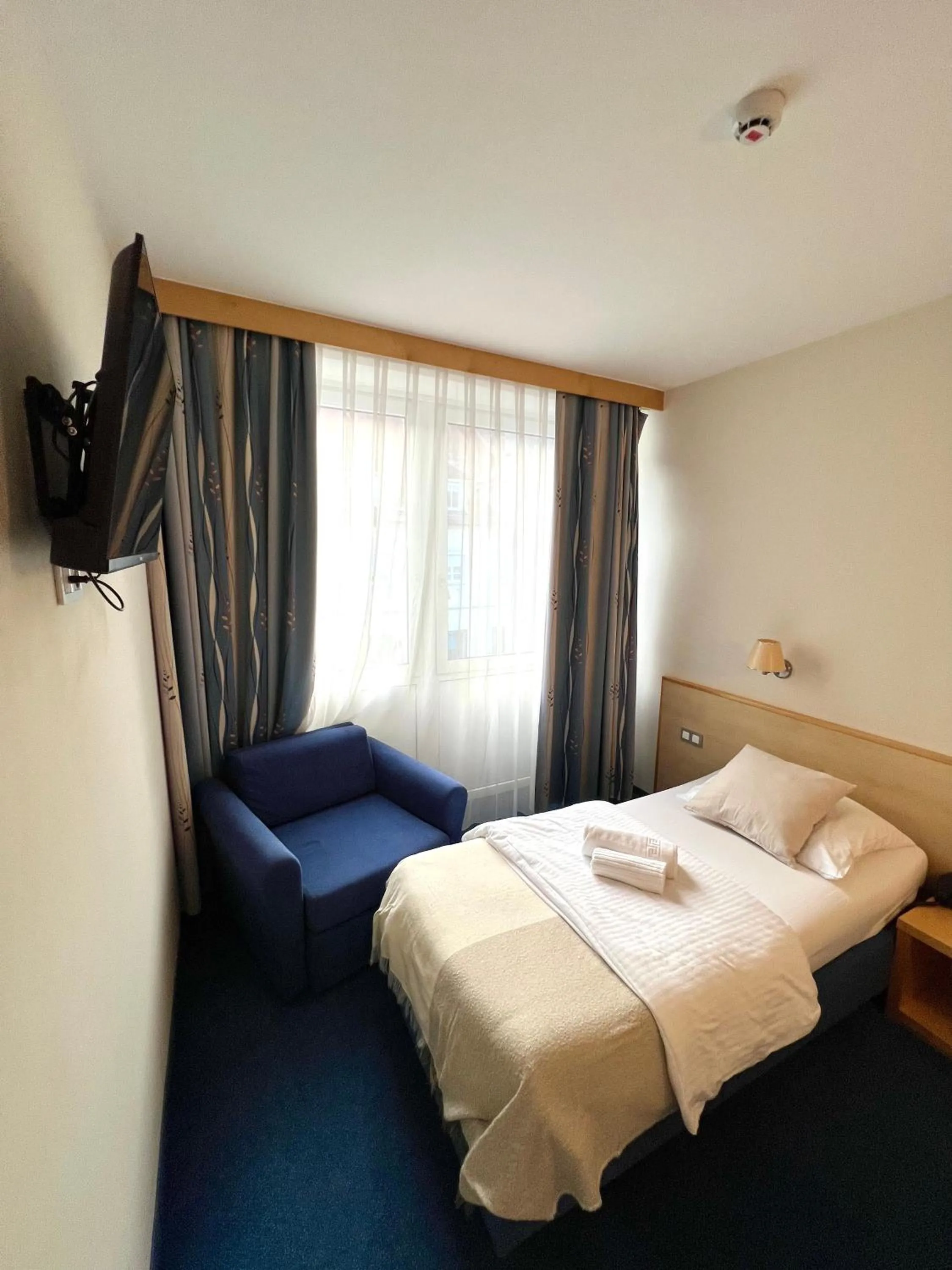 Bed in Hotel Jeruzalem