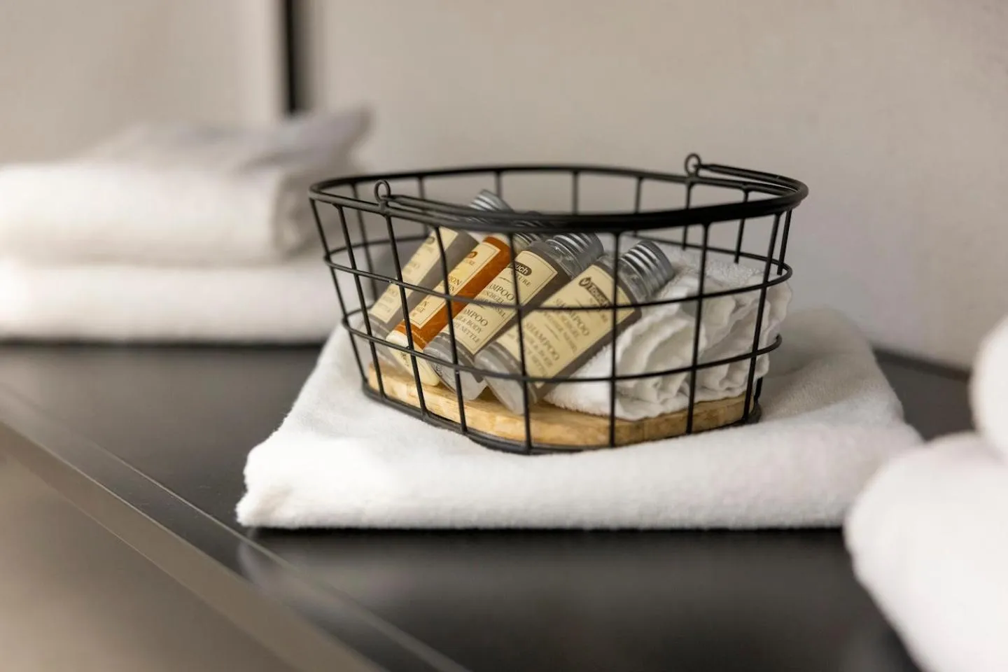 Bathroom in Hotel Residenz Luxury - Outletcity - Parken - Klima - 24h Check-In