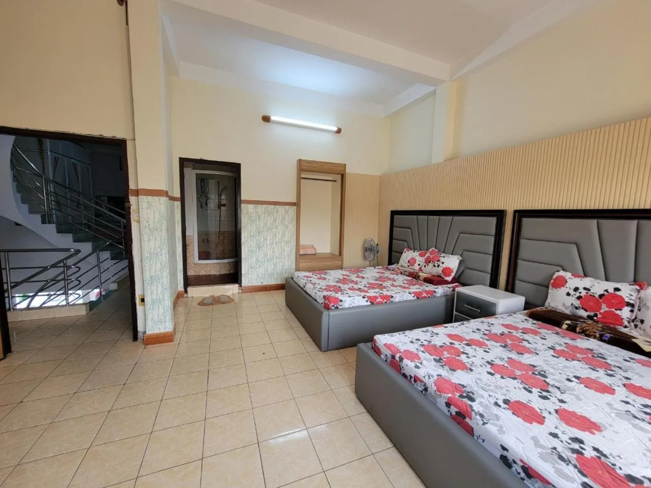 Photo of the whole room, Bed in Thiên Nga Hotel