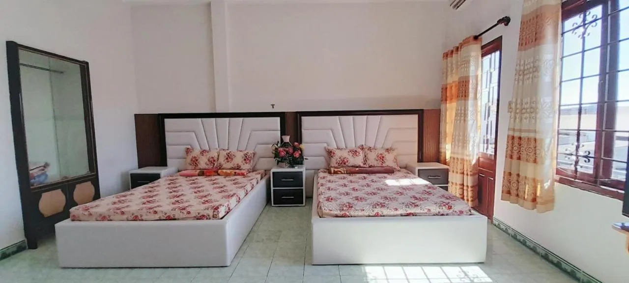 Photo of the whole room, Bed in Thiên Nga Hotel