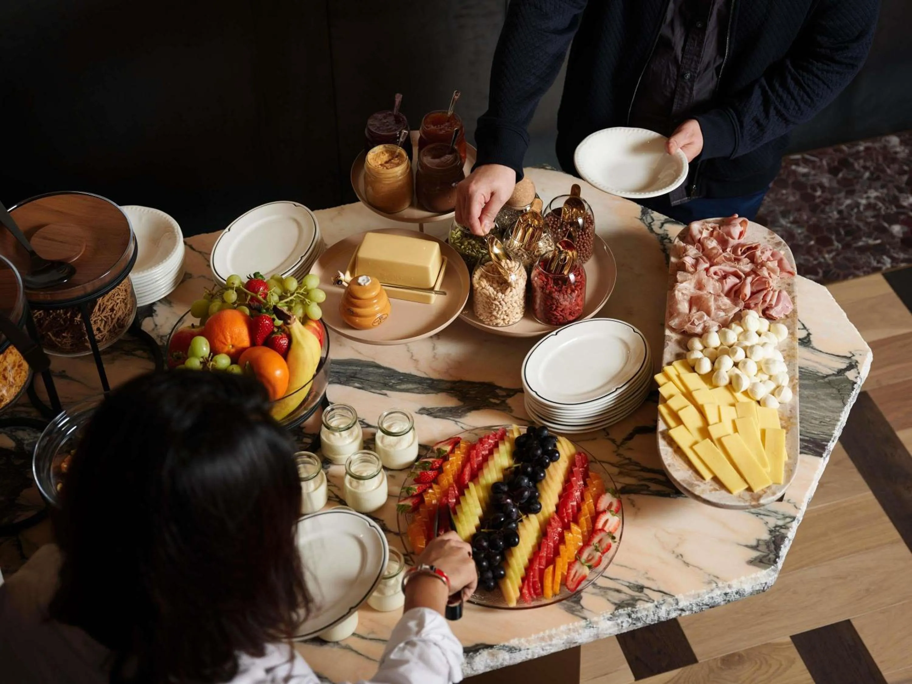 Breakfast in Hotel Morris Sydney, Handwritten Collection