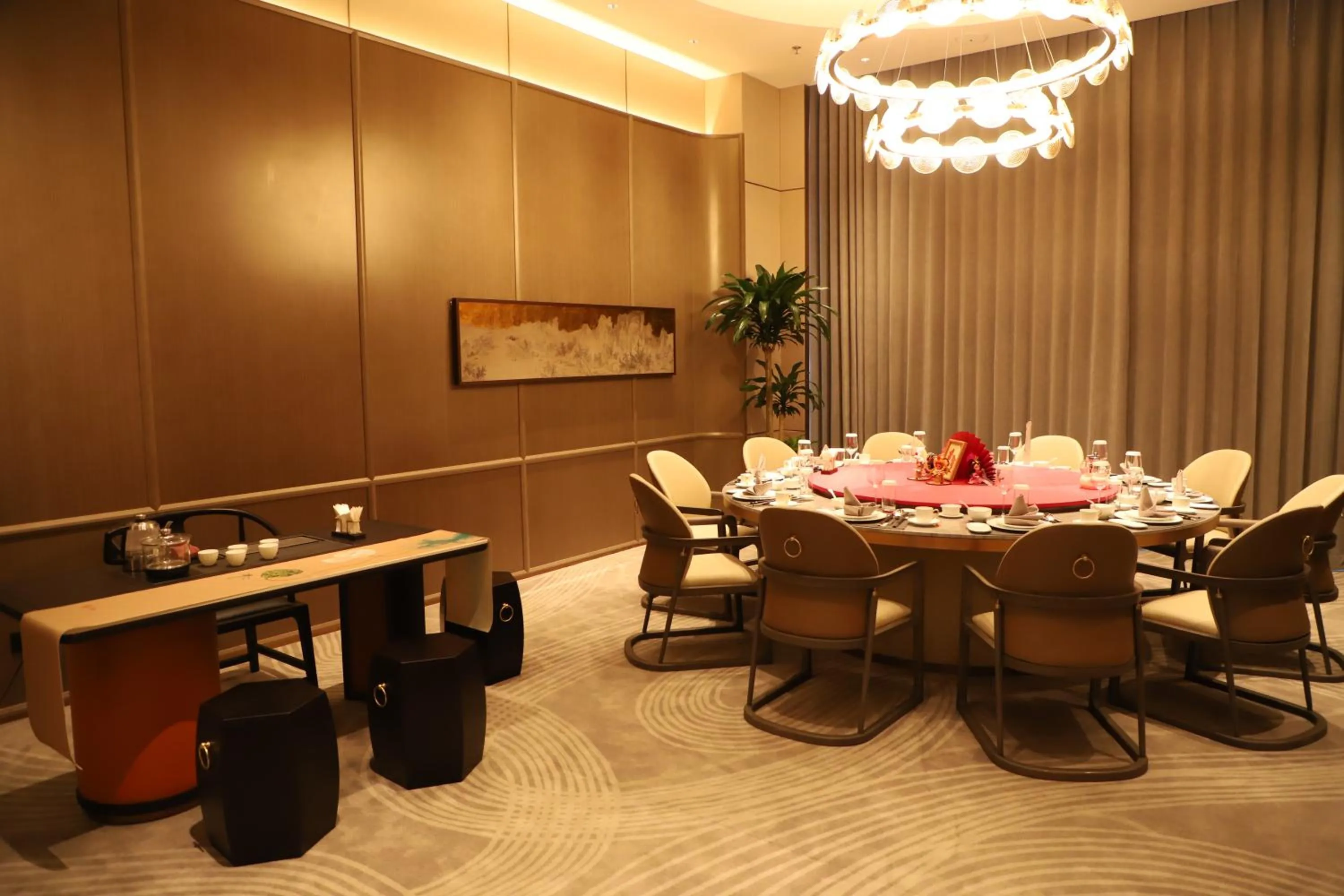 Restaurant/places to eat in Wyndham Shanxi Xiaohe Xincheng