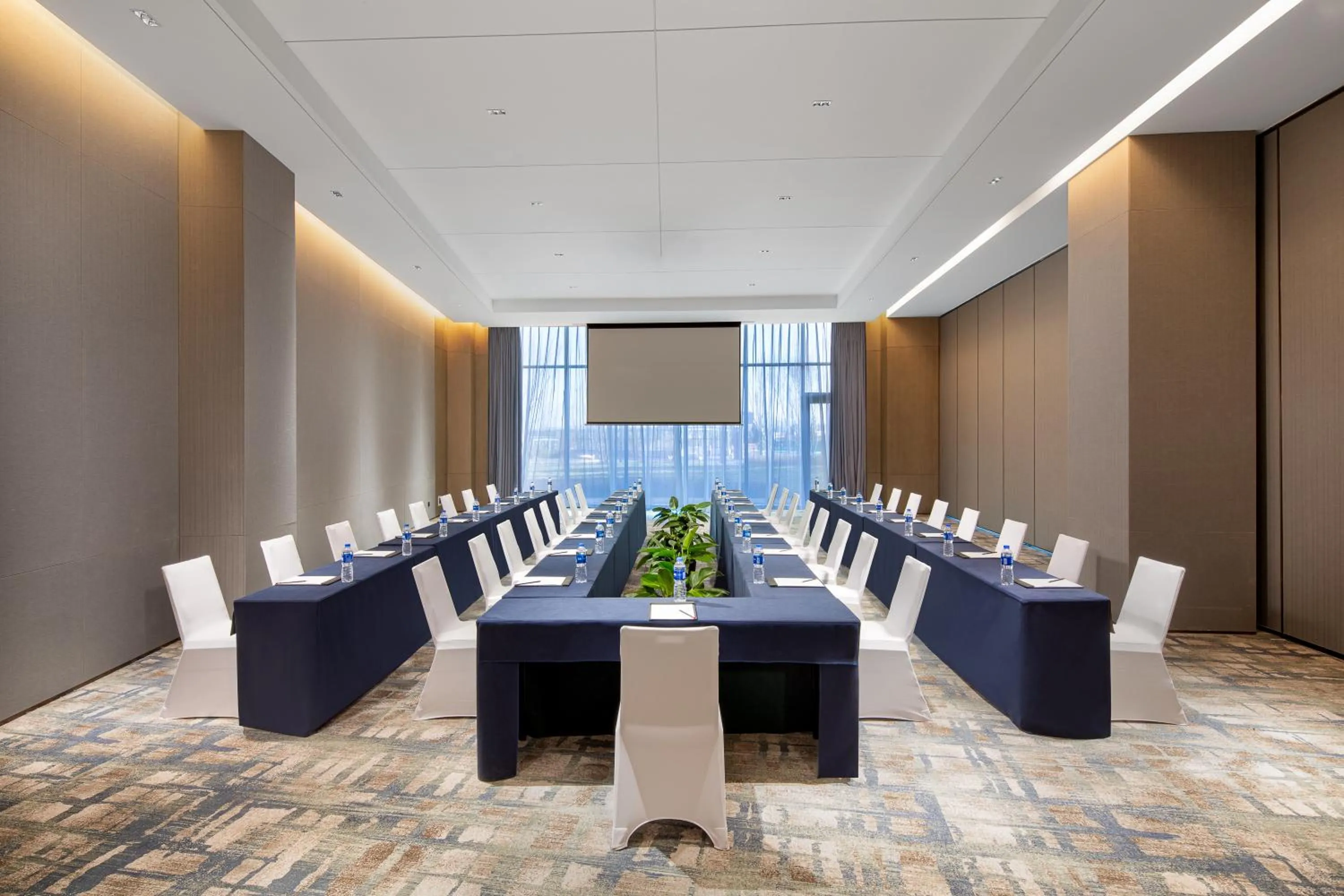 Meeting/conference room in Wyndham Shanxi Xiaohe Xincheng