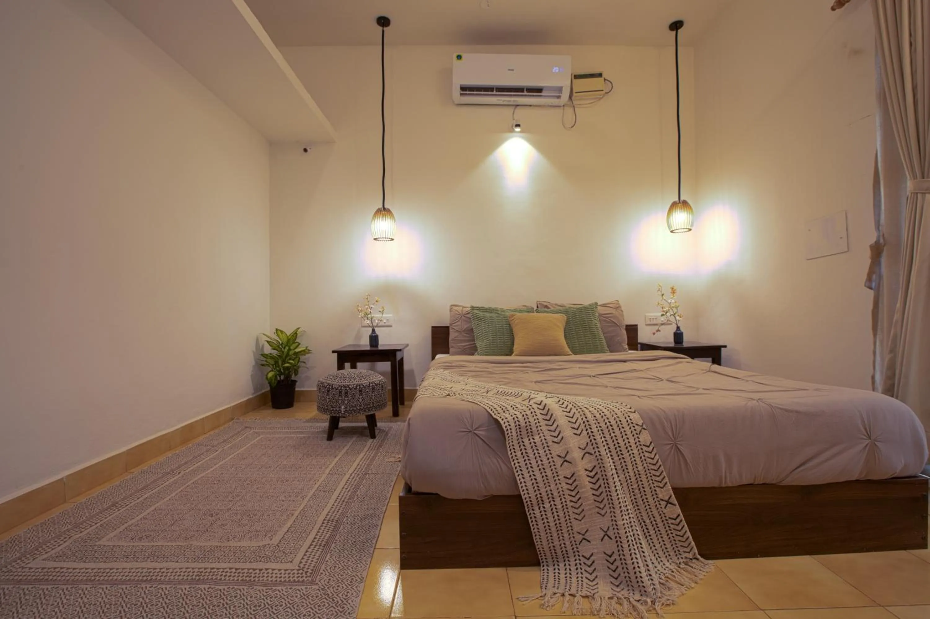 Bedroom, Bed in Woodpegger By The Beach, Mandrem