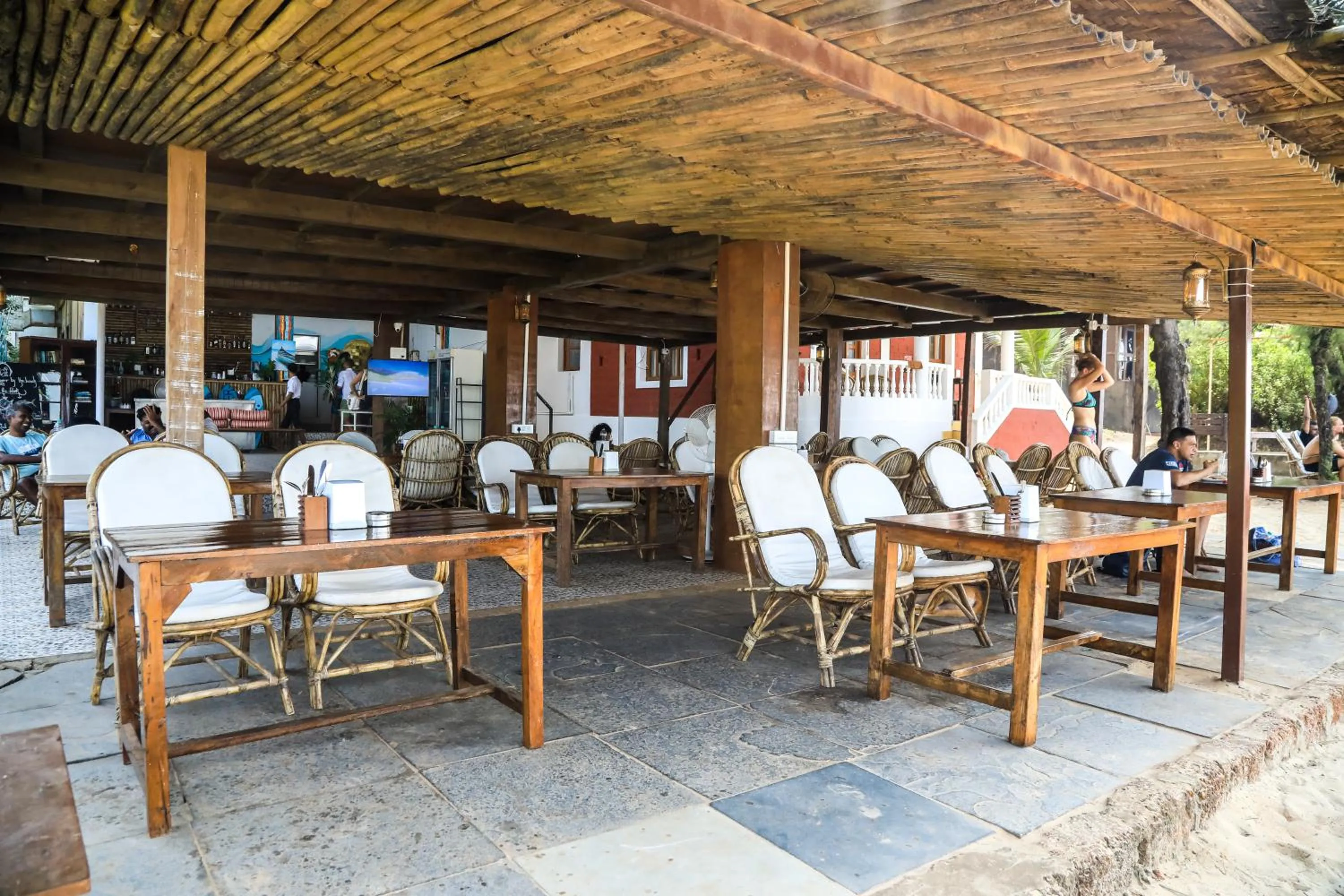 Restaurant/places to eat in Woodpegger By The Beach, Mandrem