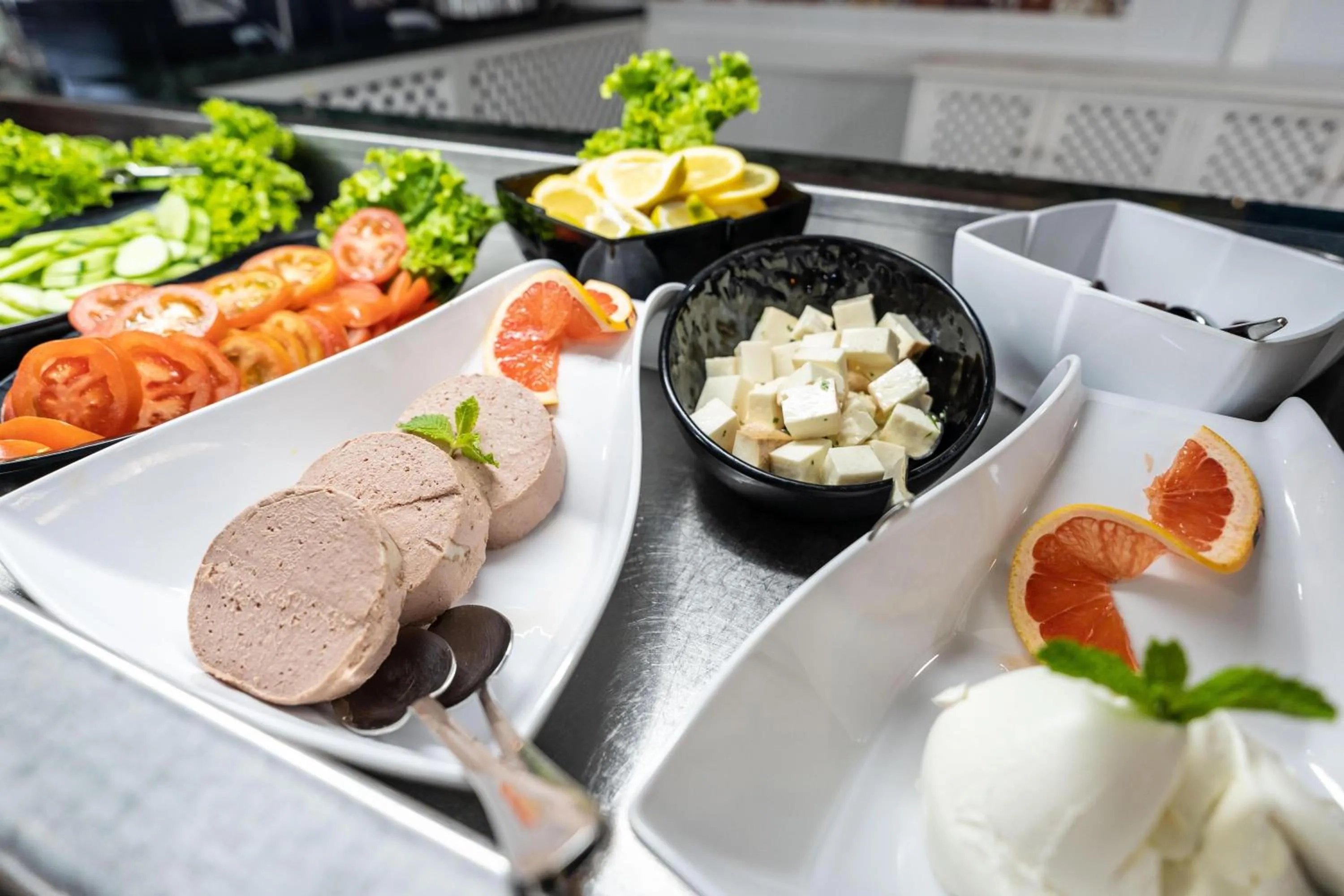 Restaurant/places to eat in Coral Teide Mar