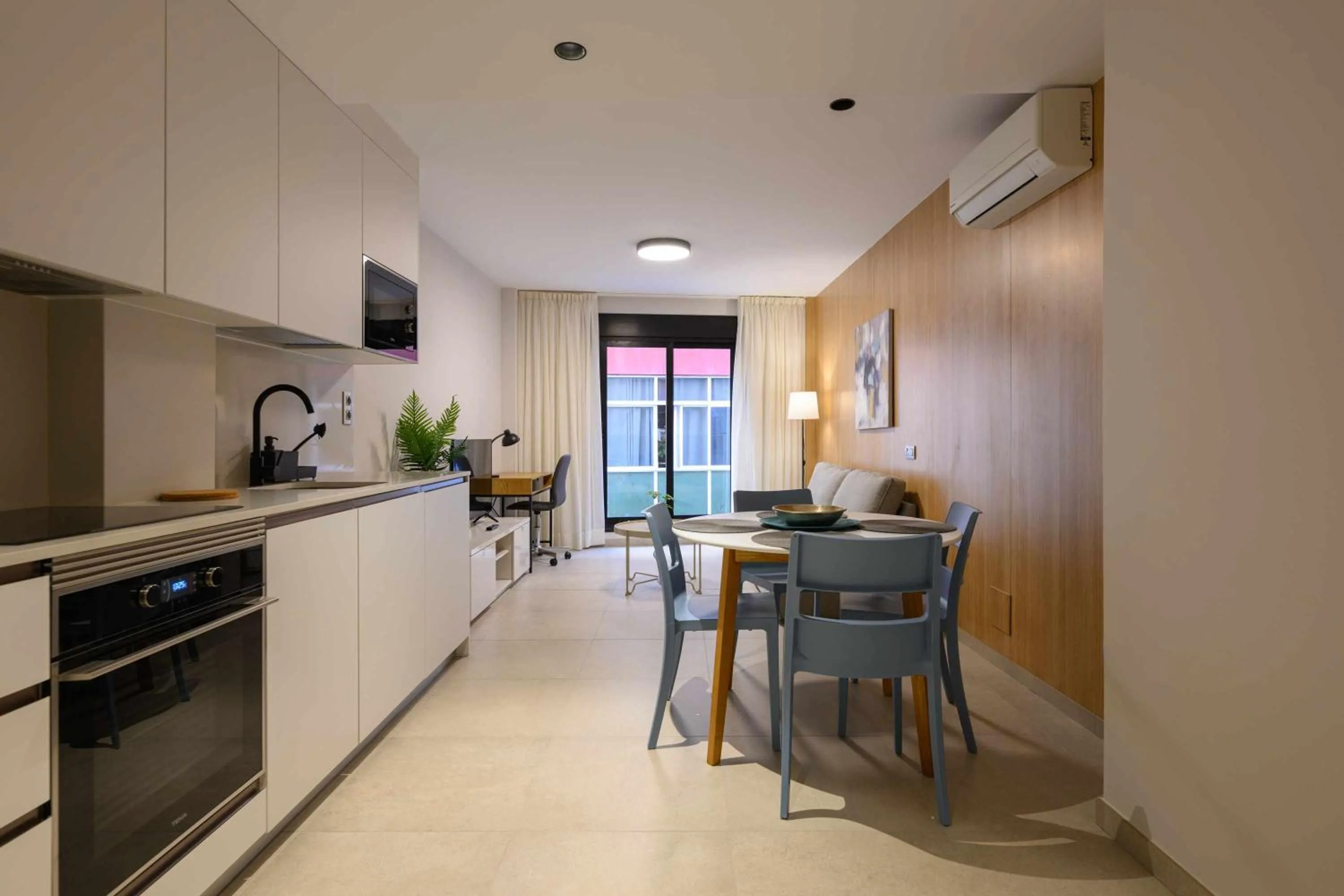 TV and multimedia in Canteras Urban Beach