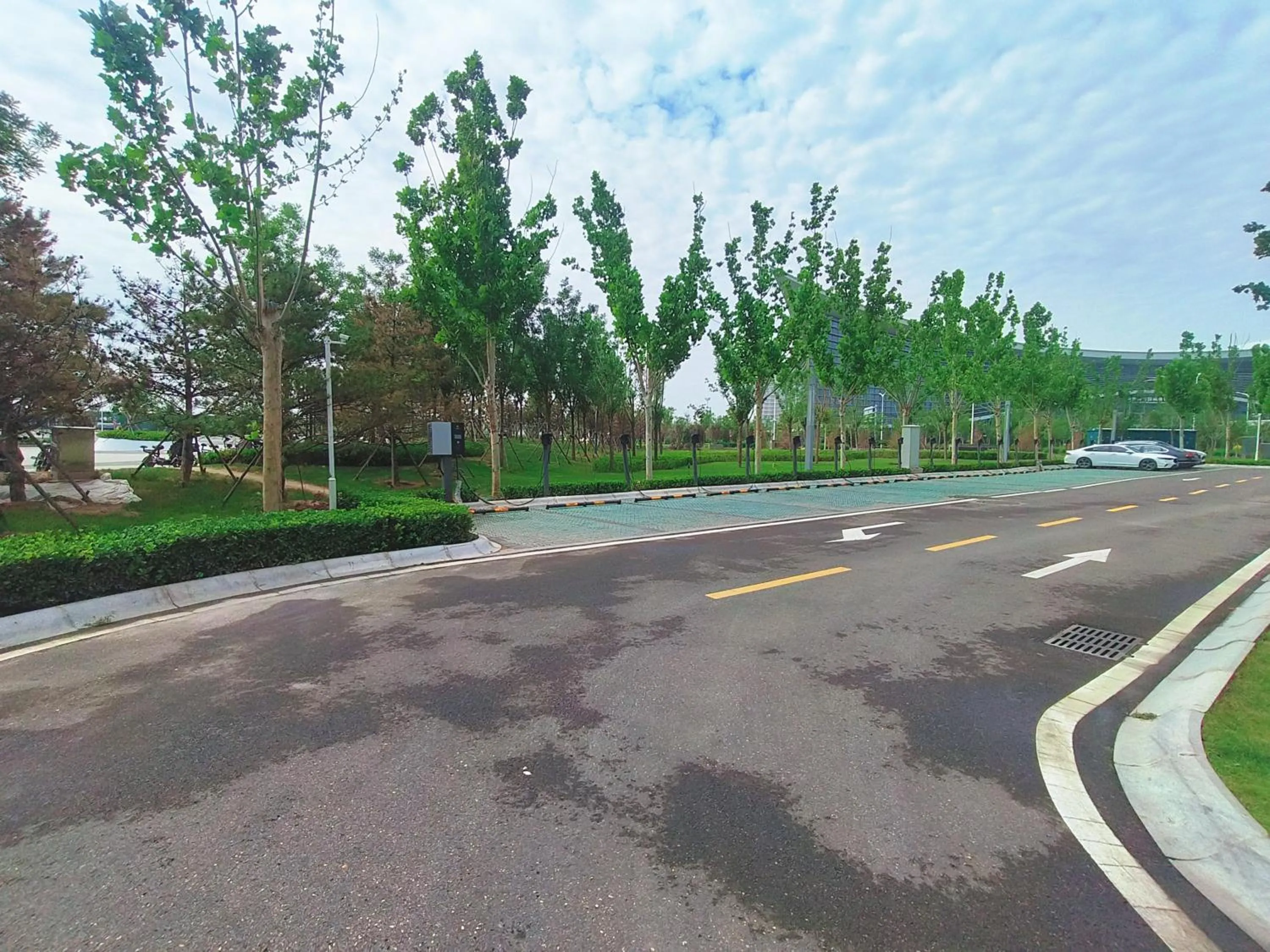 Parking in La Quinta by Wyndham Shanxi Xiaohe Xincheng