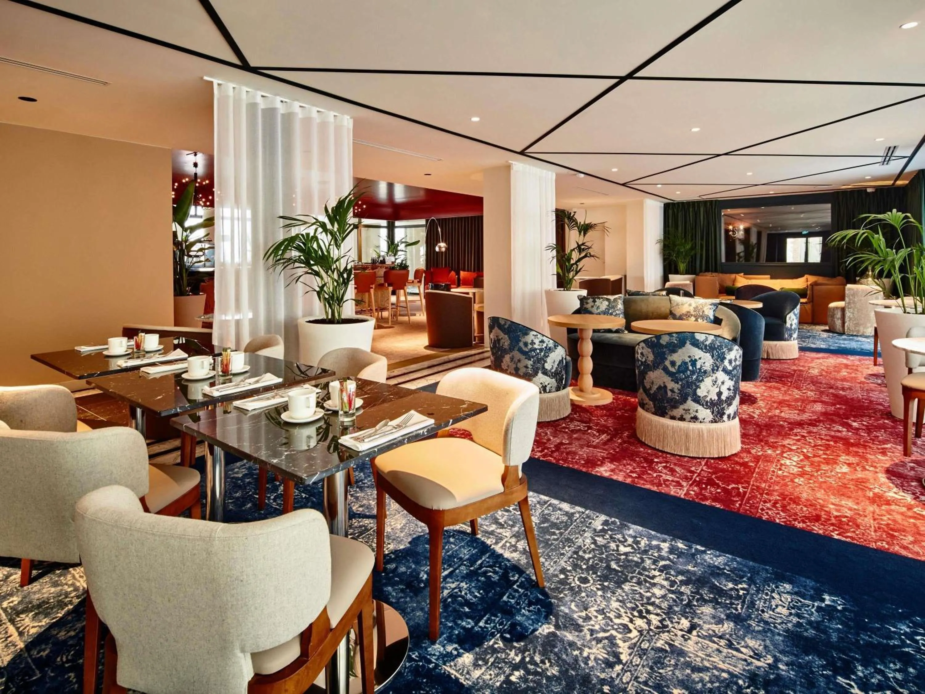 Property building in La Licorne Hotel & Spa Troyes - MGallery Collection