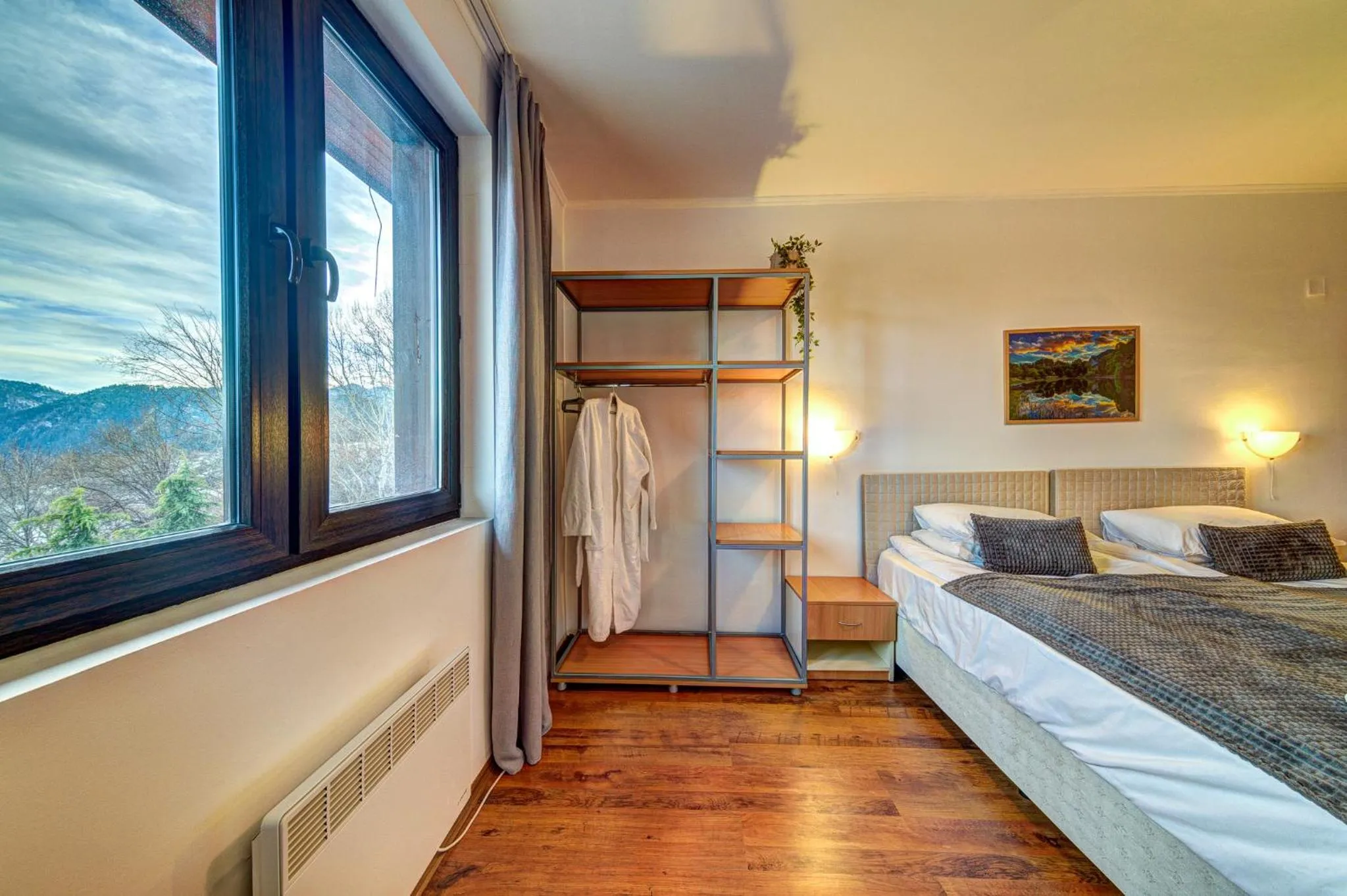 Bed in Complex Silver Hills