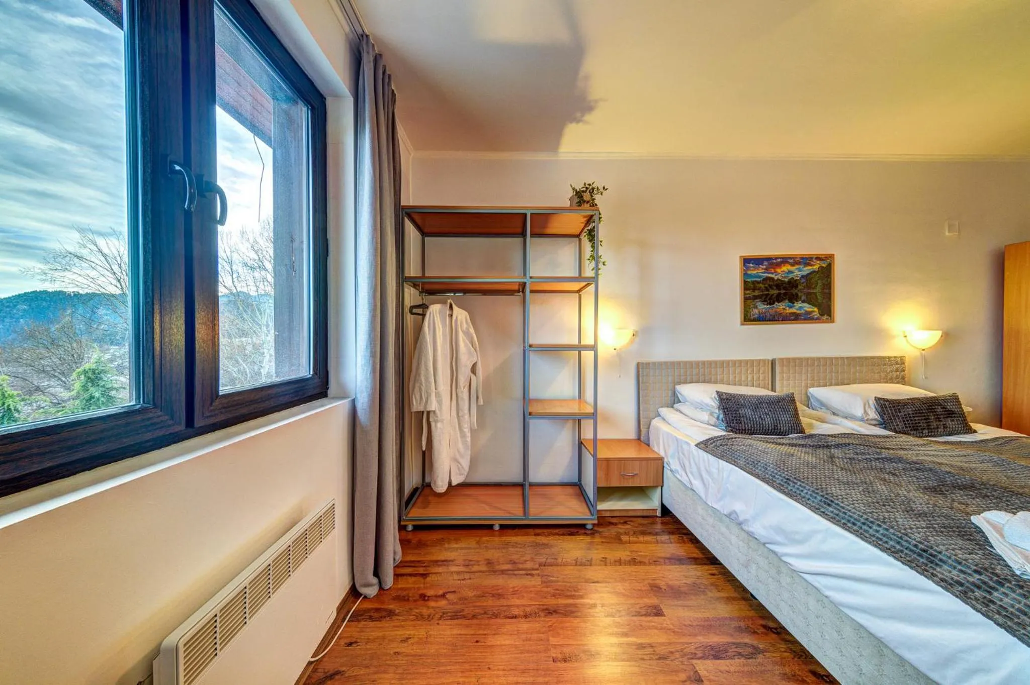 Bed in Complex Silver Hills