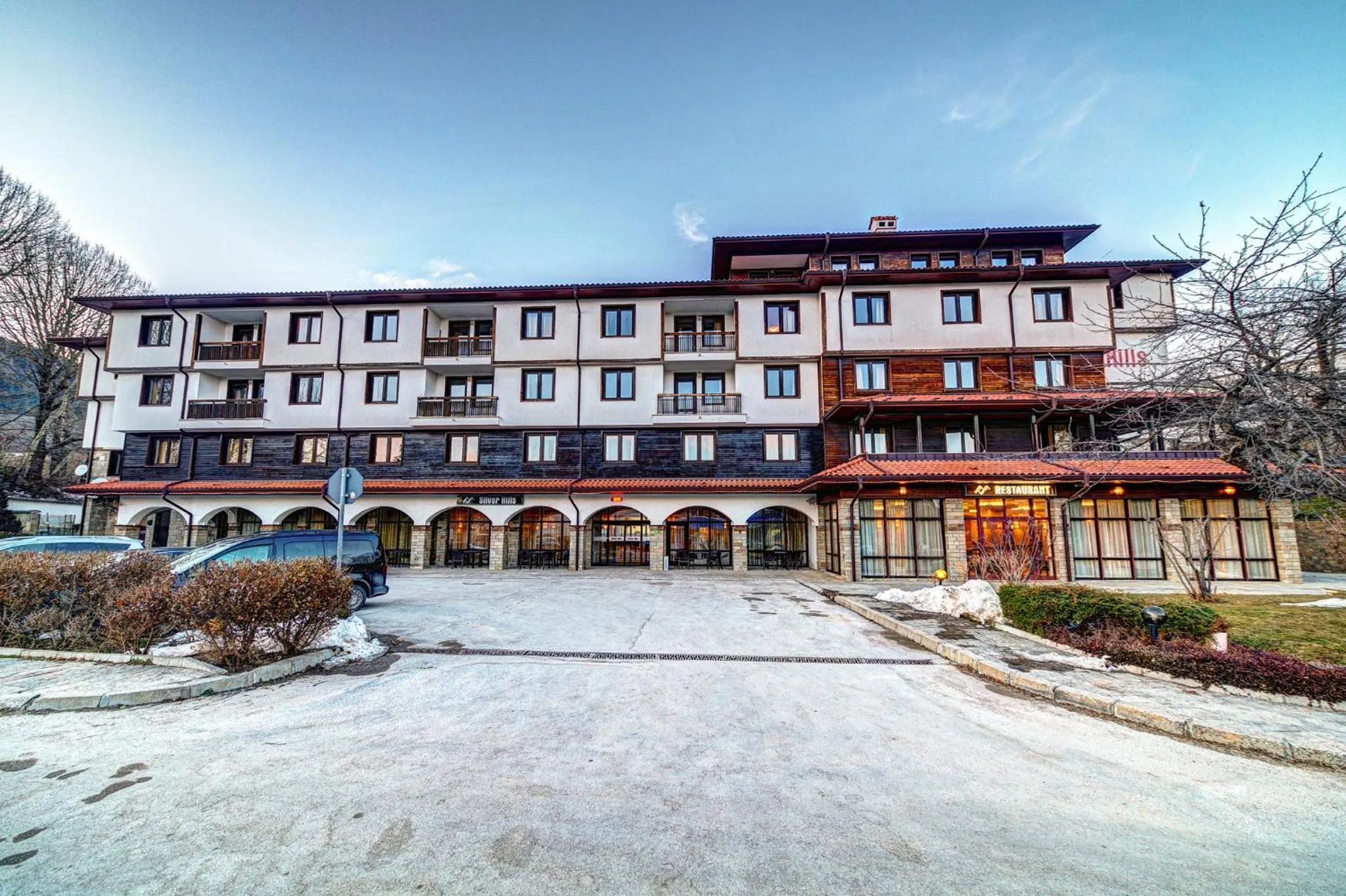 Property building in Complex Silver Hills