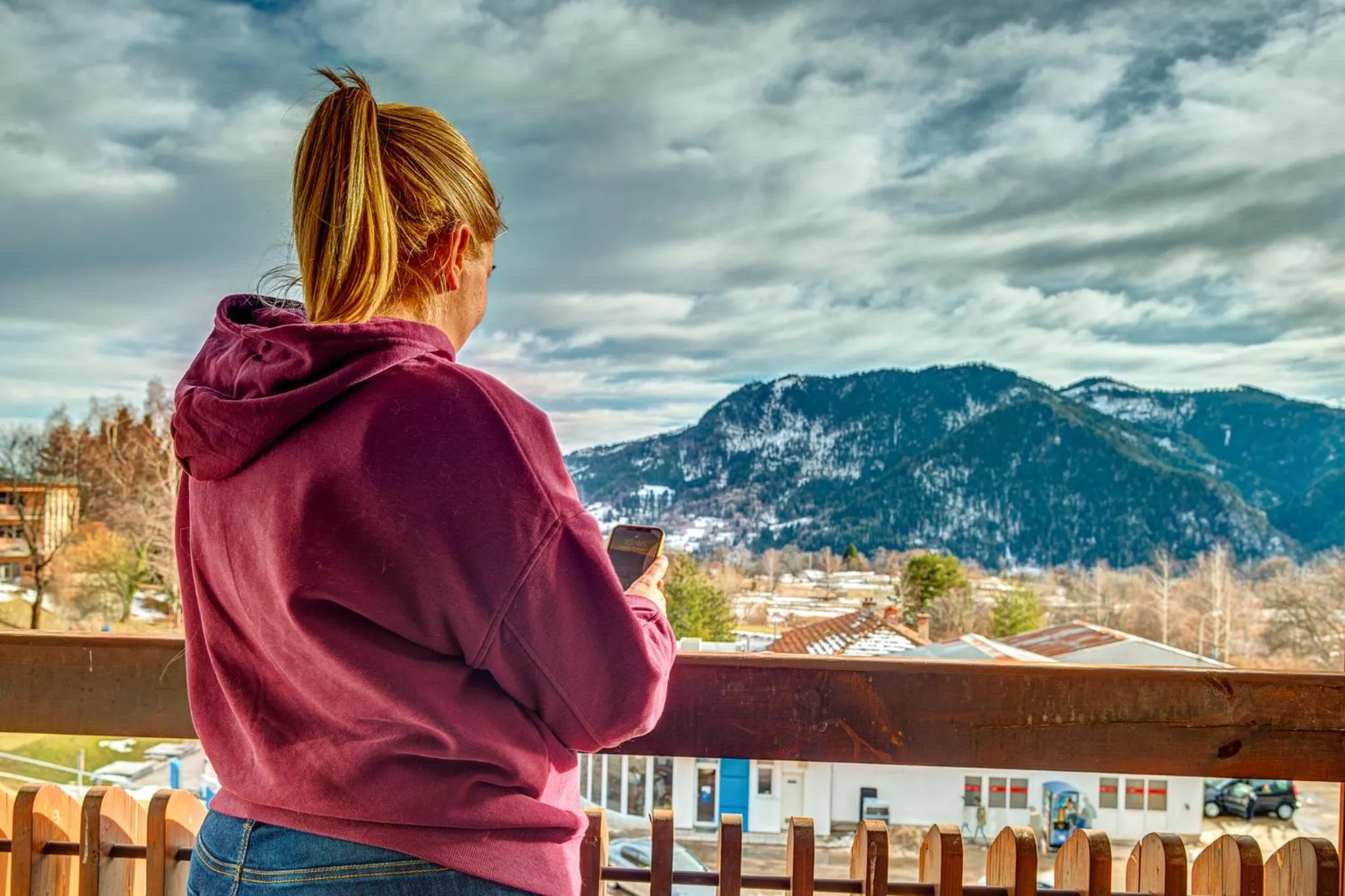 Day in Complex Silver Hills