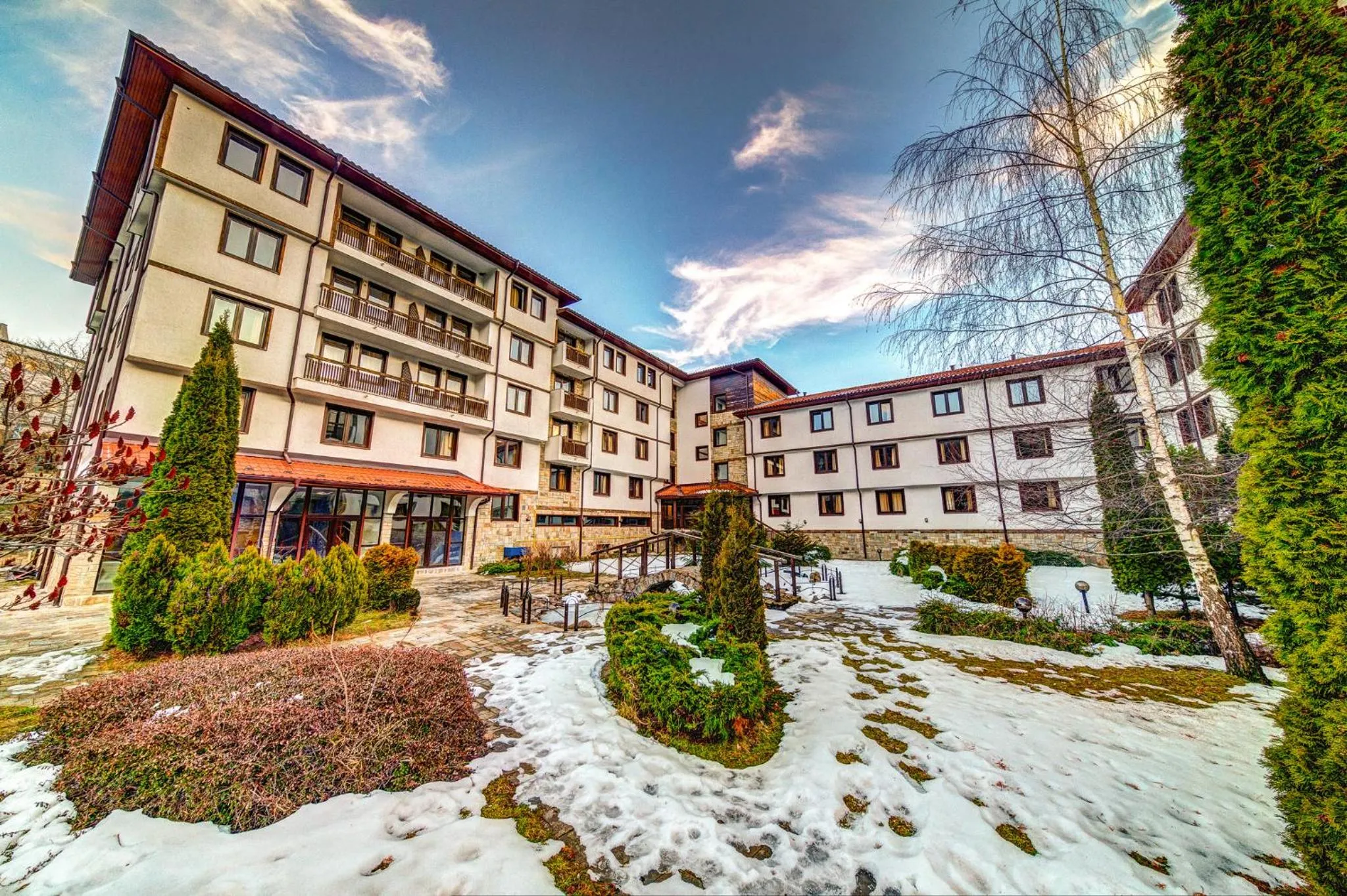 Property building in Complex Silver Hills