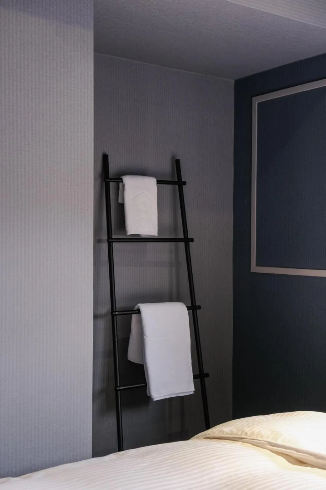 Bed in Giant Rich Hotel