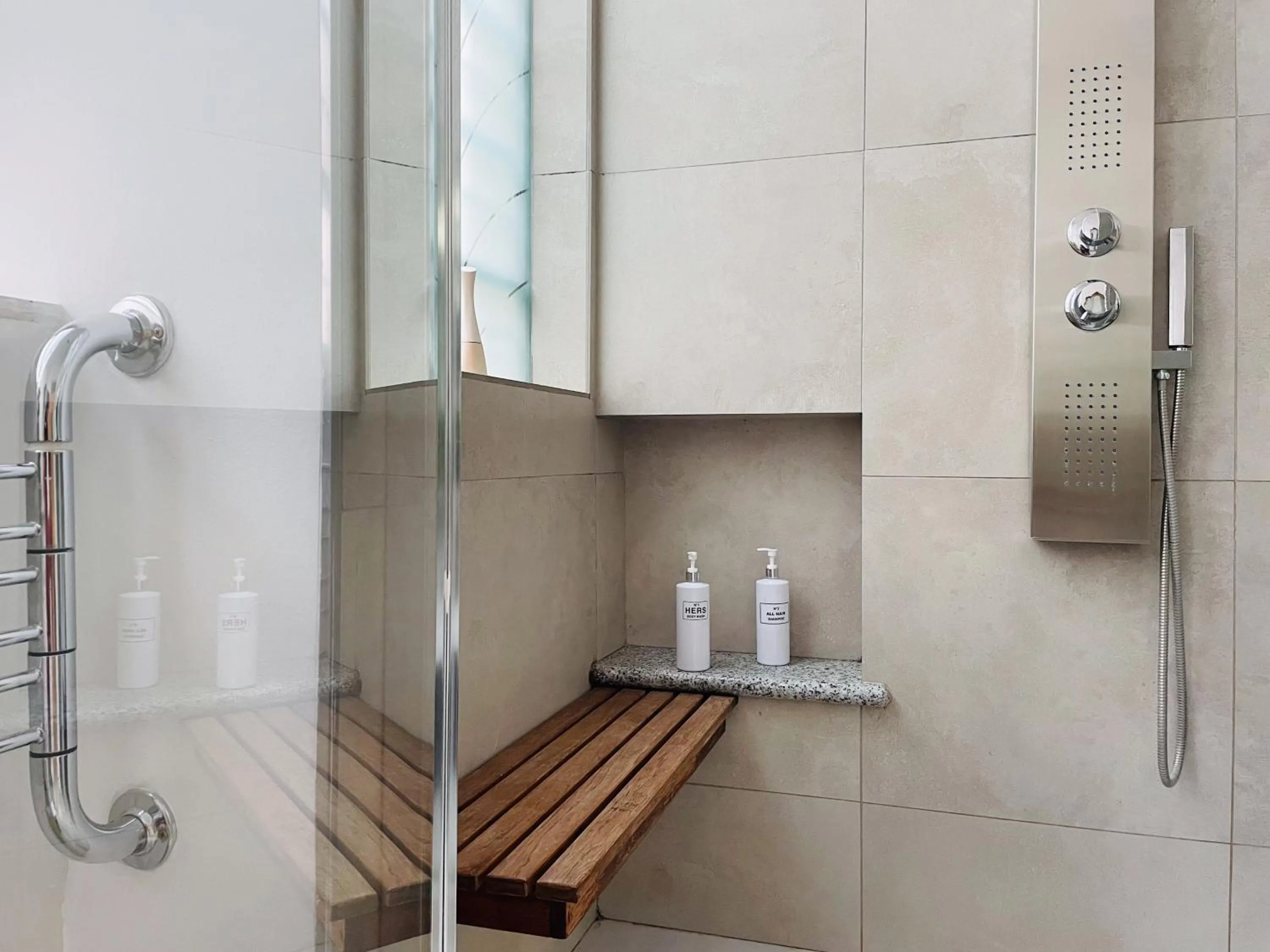 Shower in MY PLACE Suite Apartment - Milano Navigli