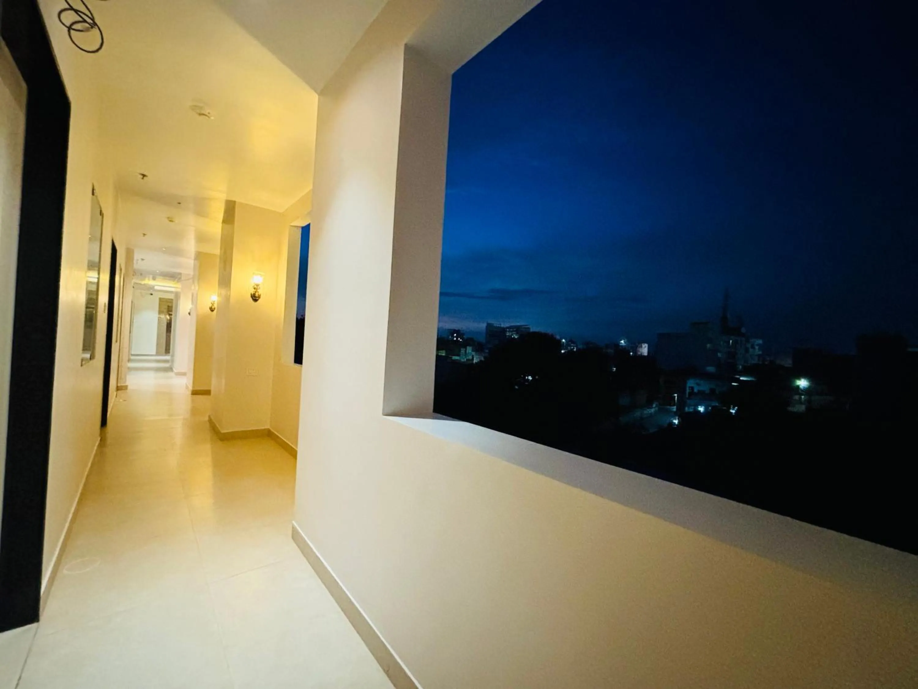 Night in The Lavish Stay