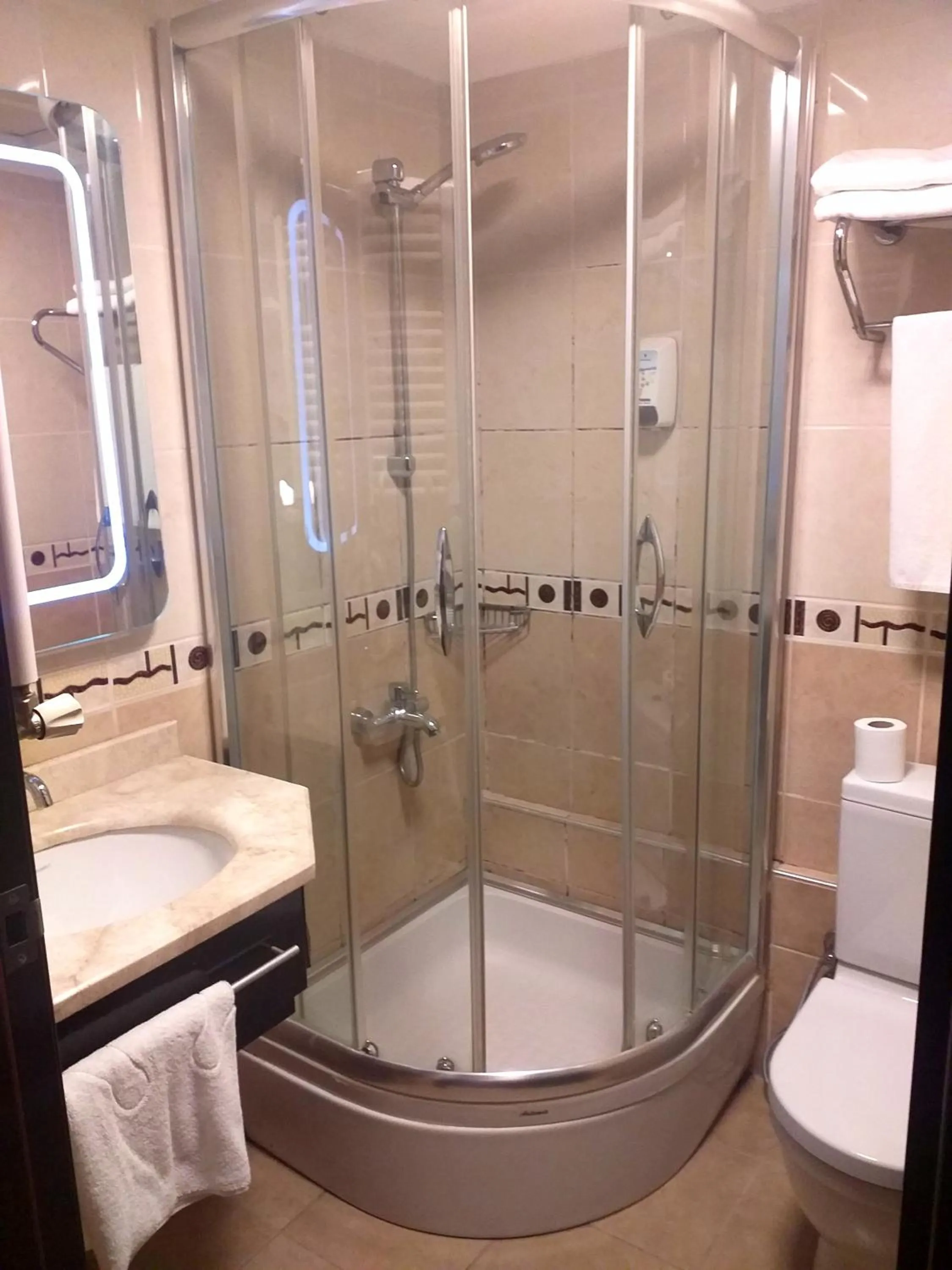 Shower in ZEO HOTEL merter