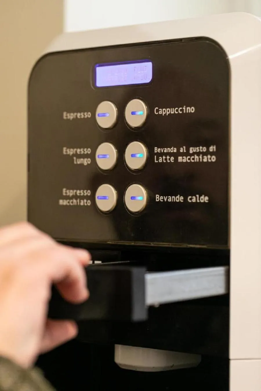 Coffee/tea facilities in Bhr Cavour 150