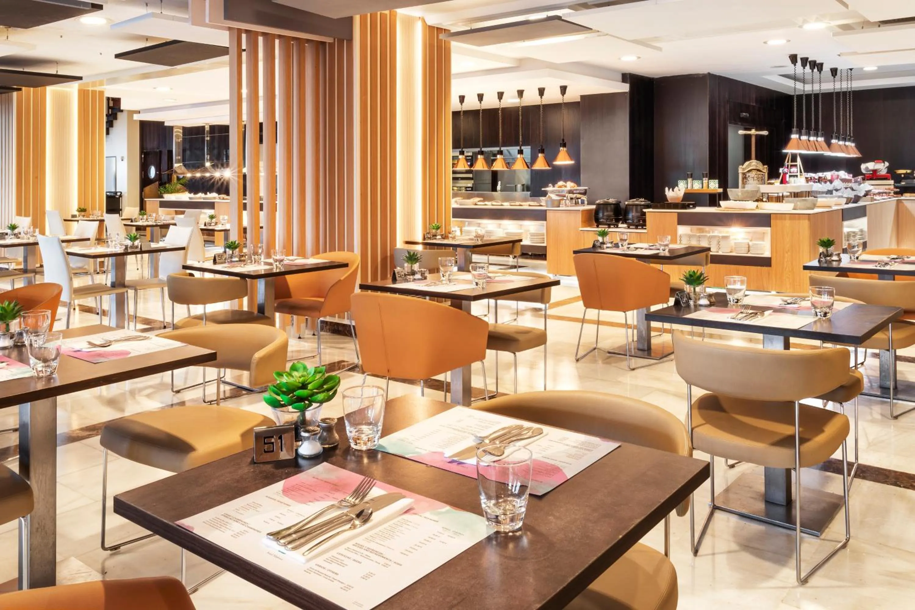 Restaurant/places to eat in Melia Costa del Sol