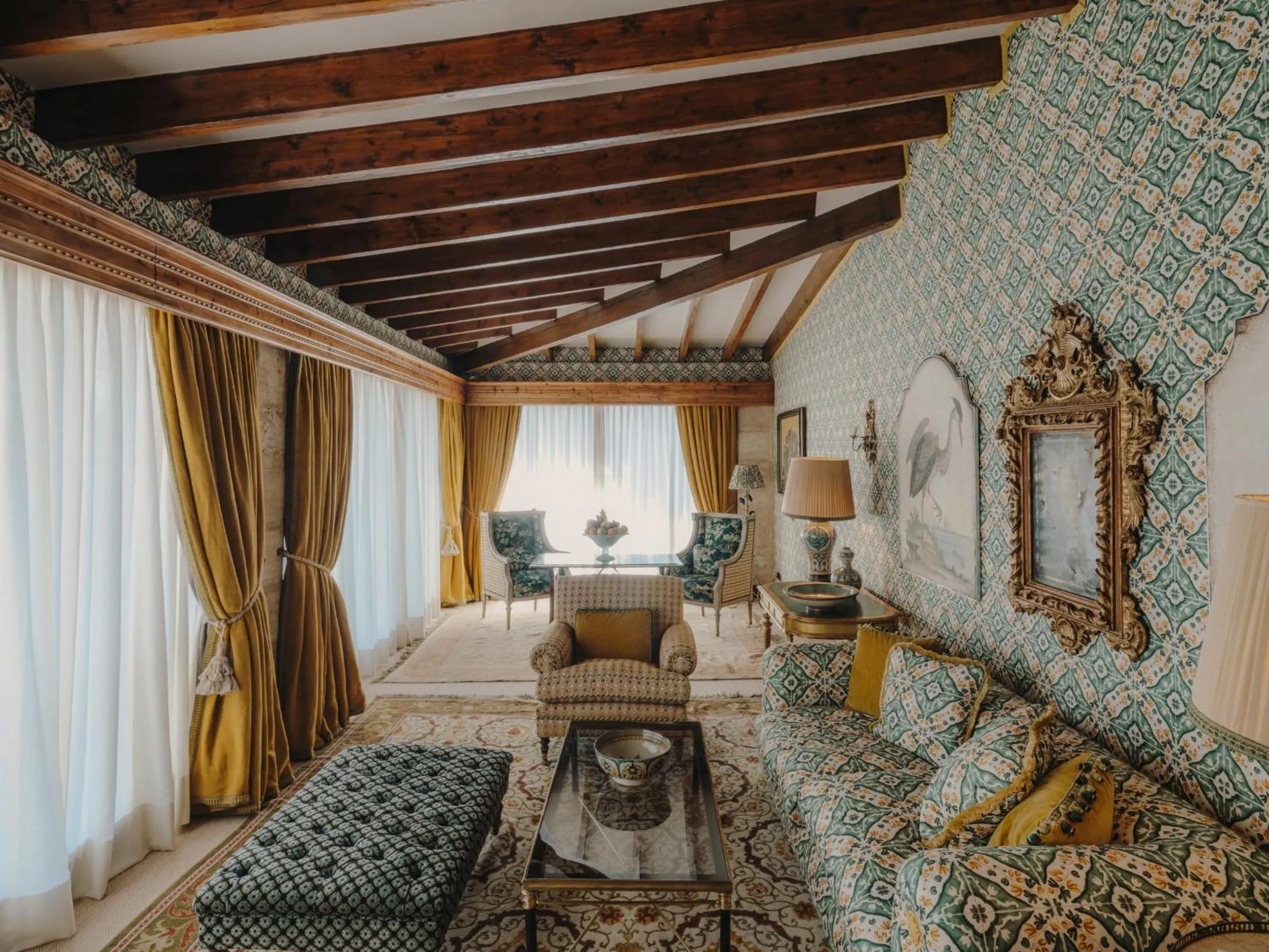 Living room, Bed in Grand Hotel Son Net