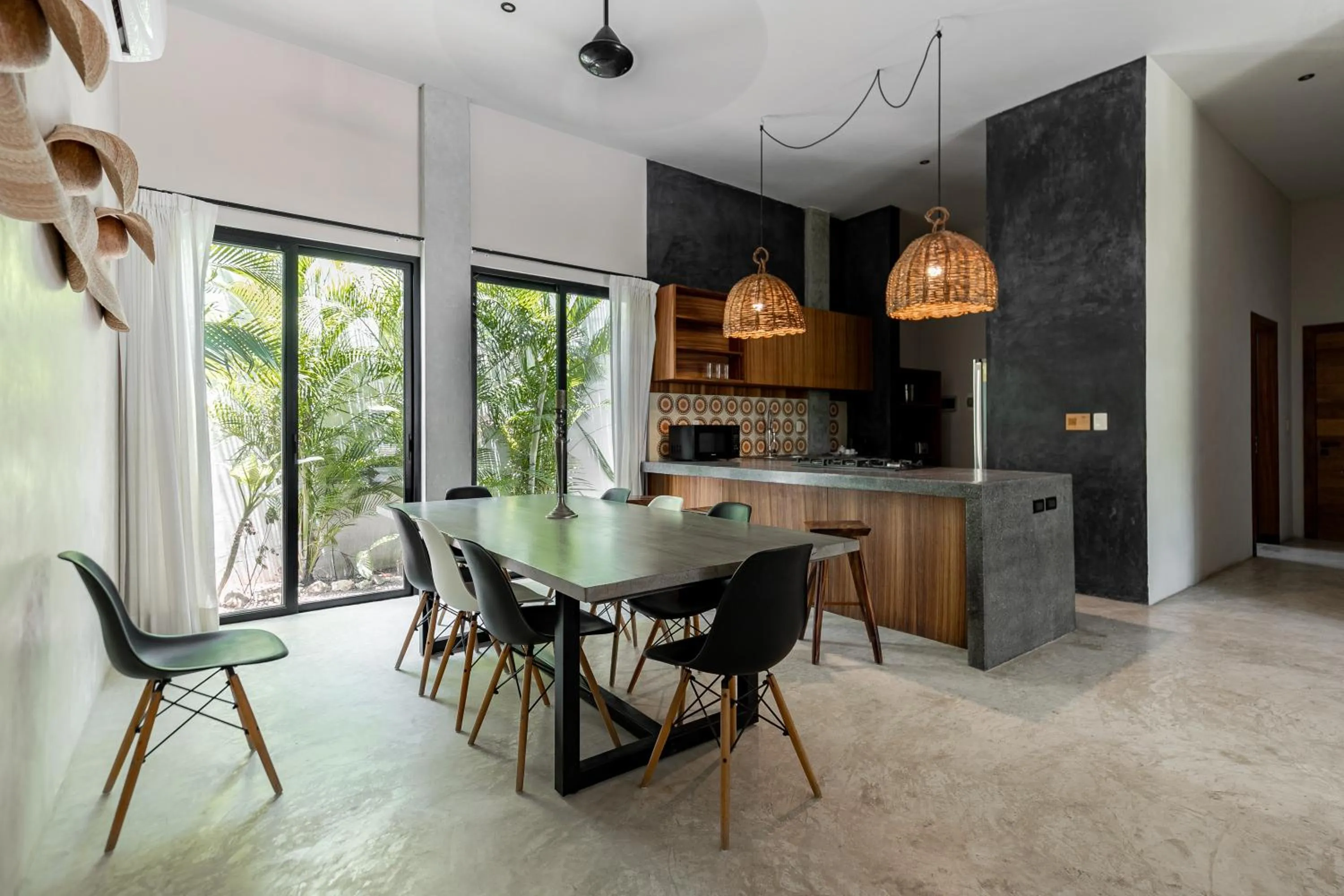 Dining area in Lumina at Mudra Tulum