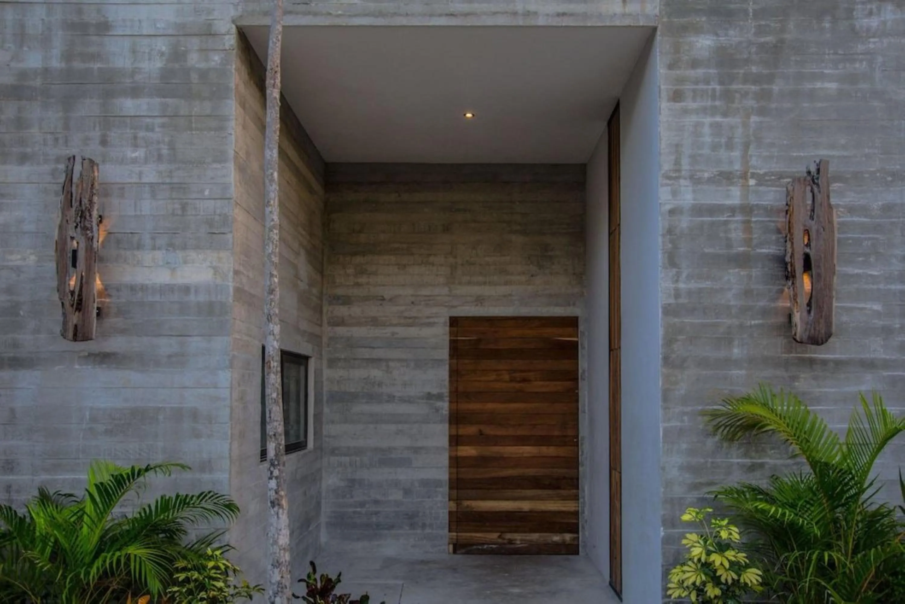 Facade/entrance in Lumina at Mudra Tulum