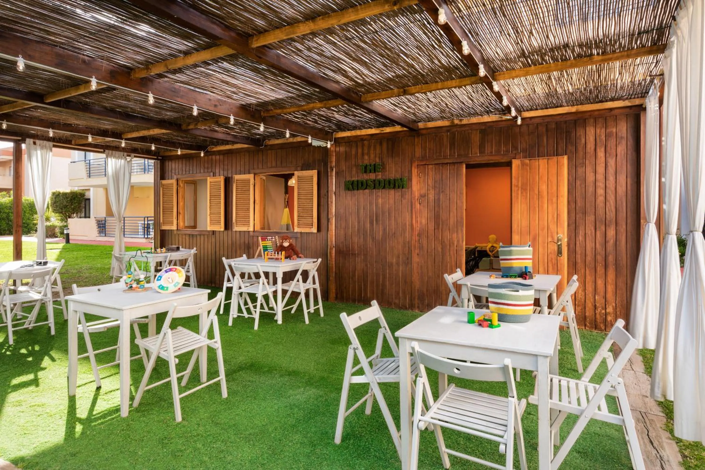 Kids's club in Sol Sancti Petri Aparthotel