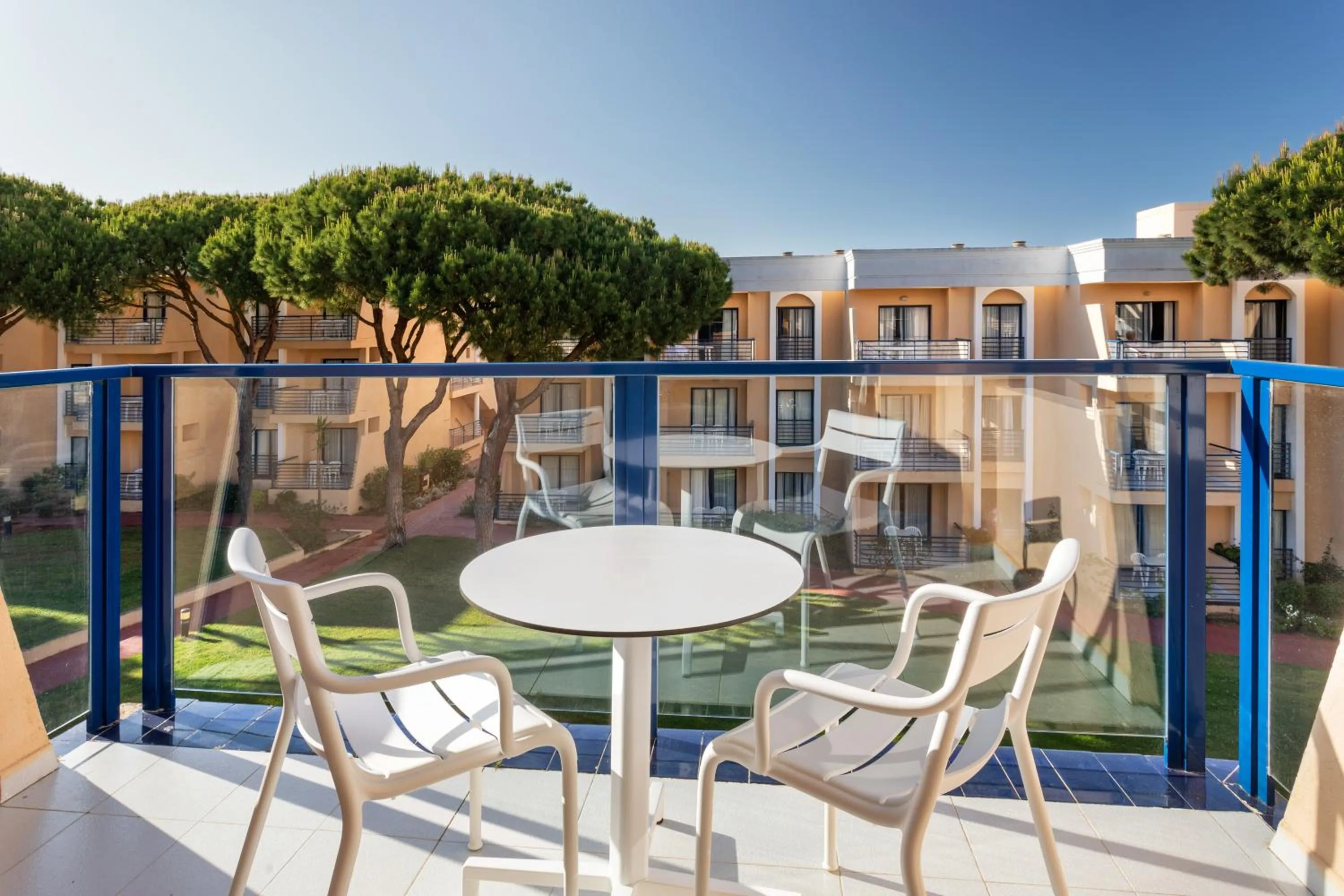 Balcony/Terrace in Sol Sancti Petri Aparthotel