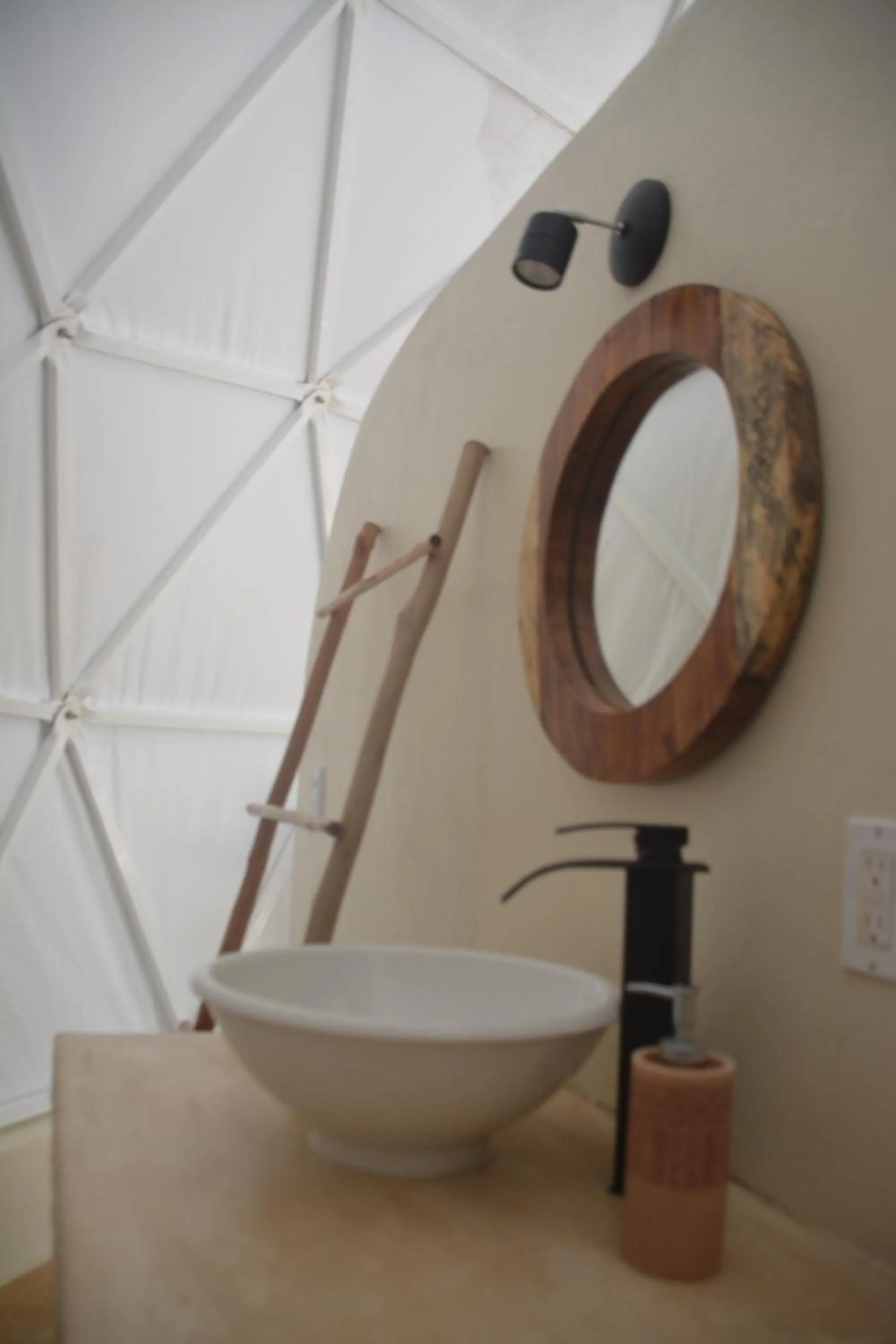 Photo of the whole room in Glamping Mayan Glam