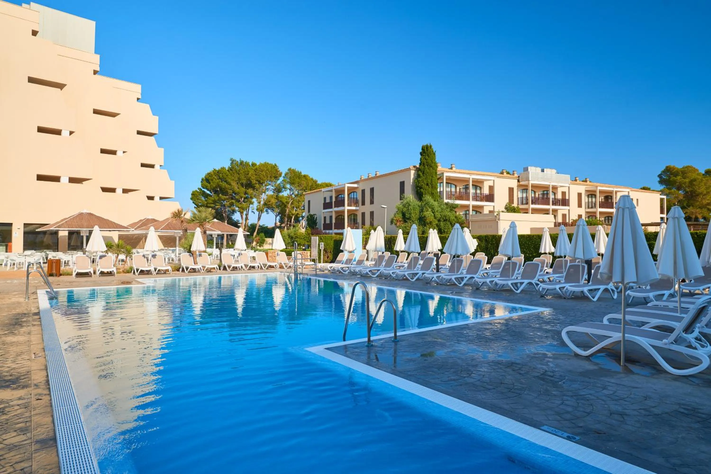 Swimming pool in Protur Floriana Resort 3* SUP