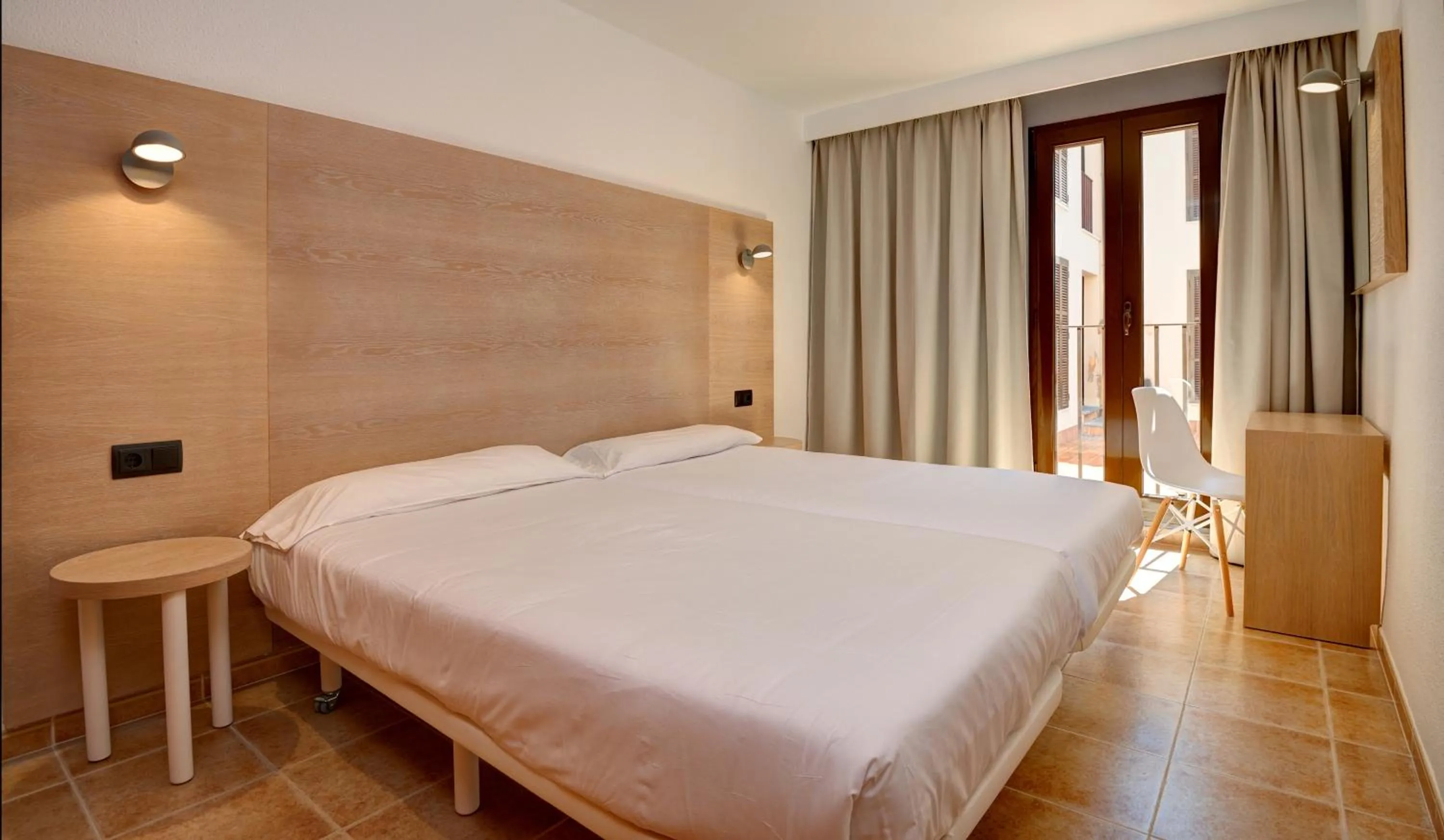 Bed in Protur Floriana Resort 3* SUP