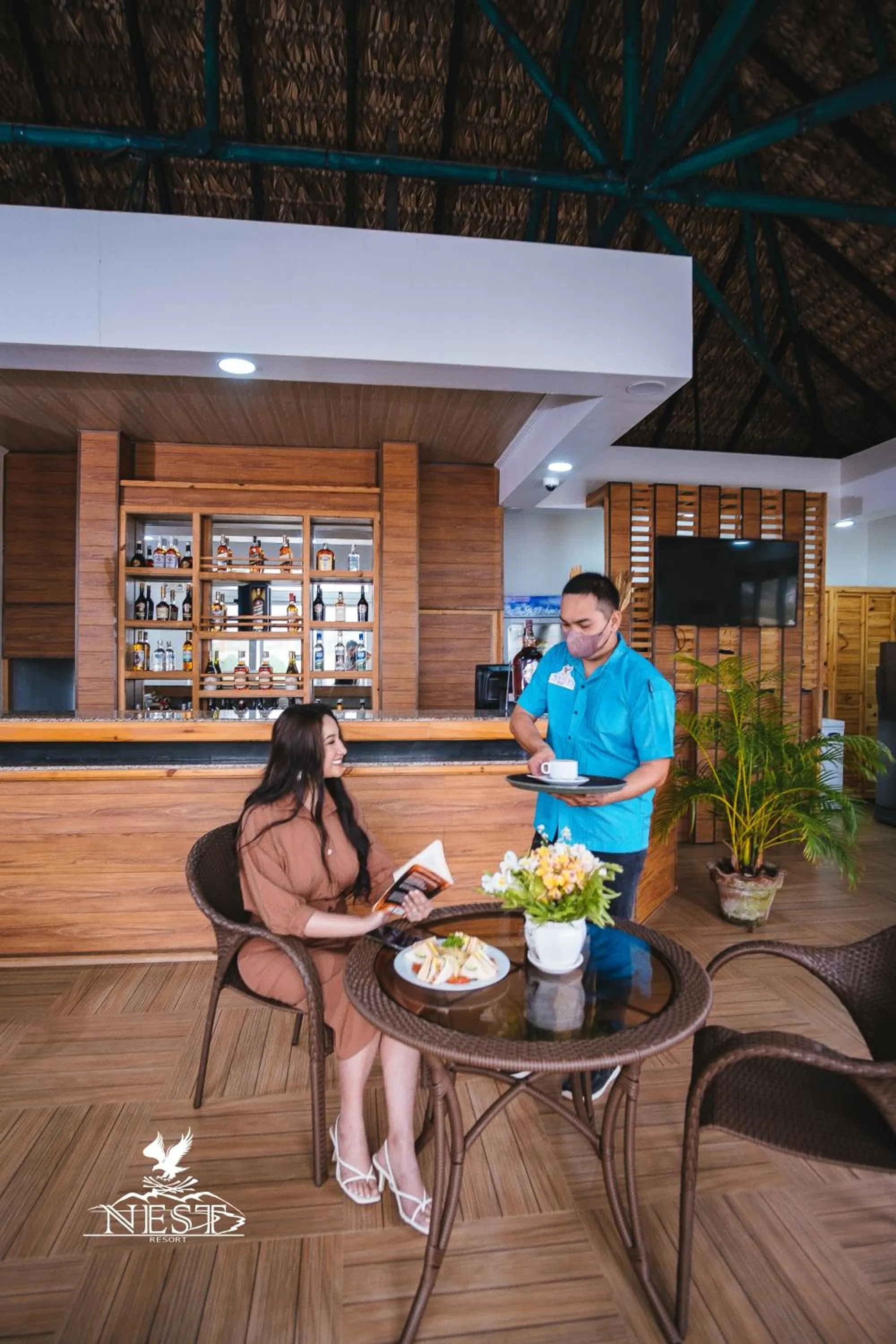 Restaurant/places to eat in Nest Resort