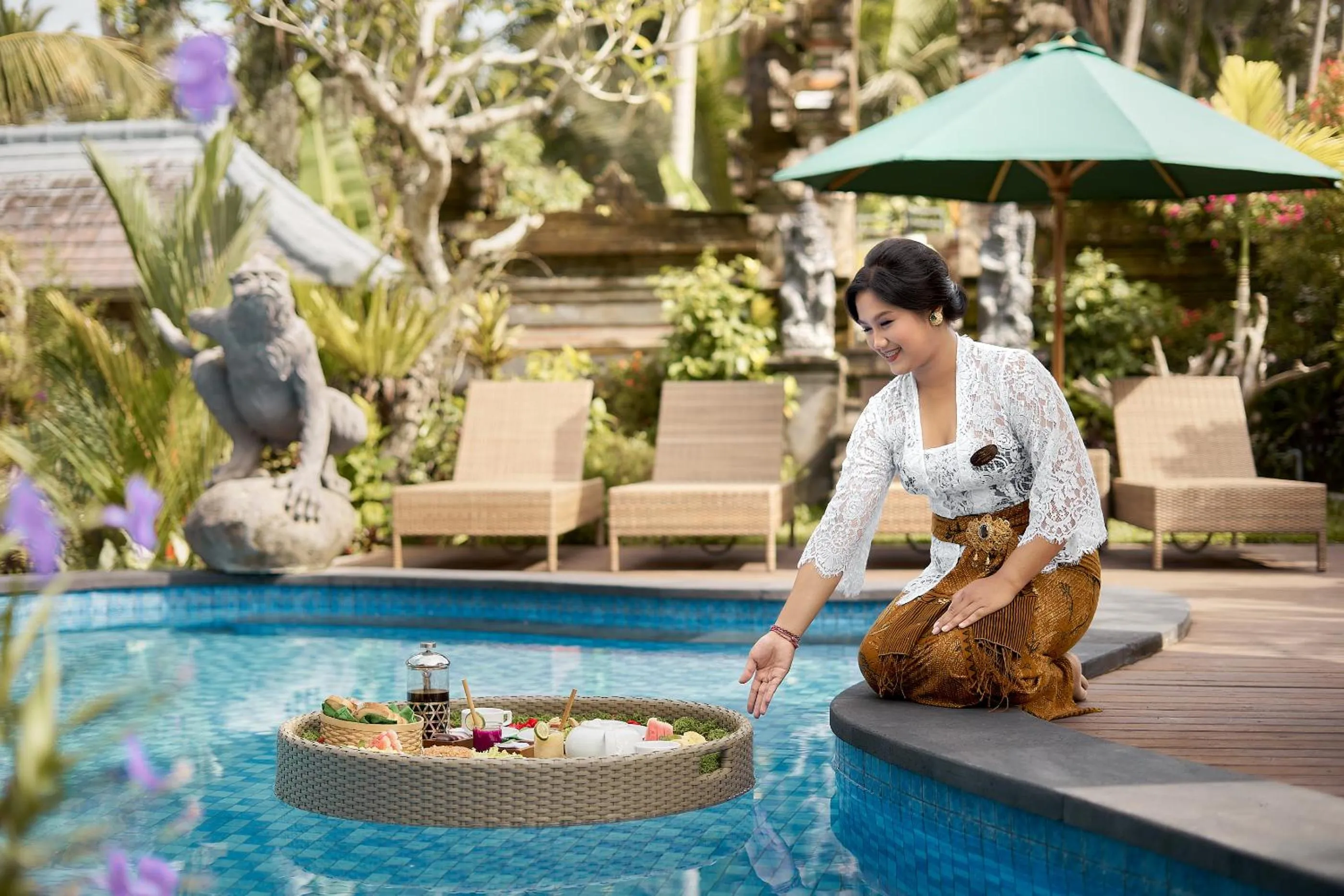 Staff in Gynandha Ubud Cottage