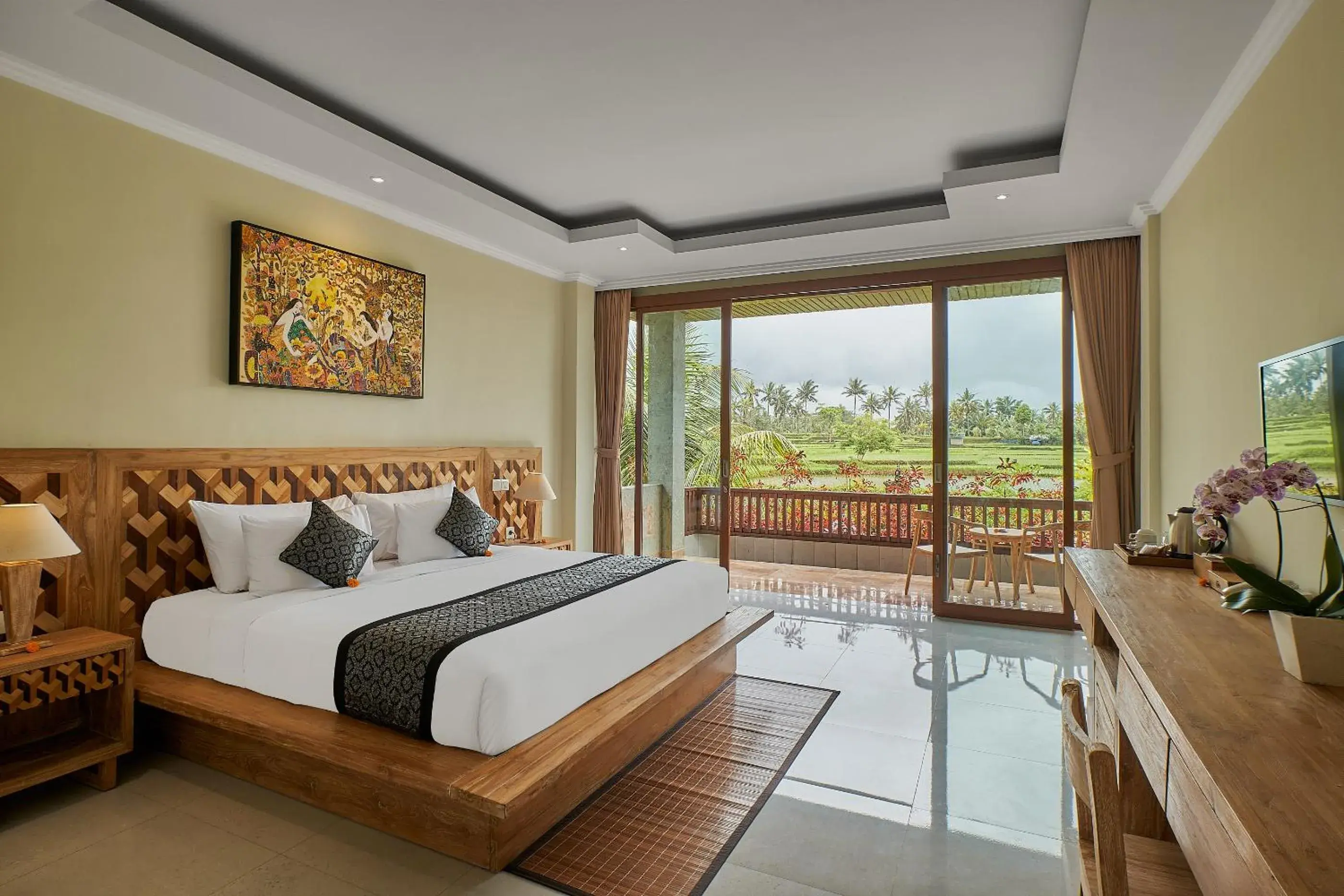 Deluxe Double Room in Gynandha Ubud Cottage Deluxe Double Room in Gynandha Ubud Cottage