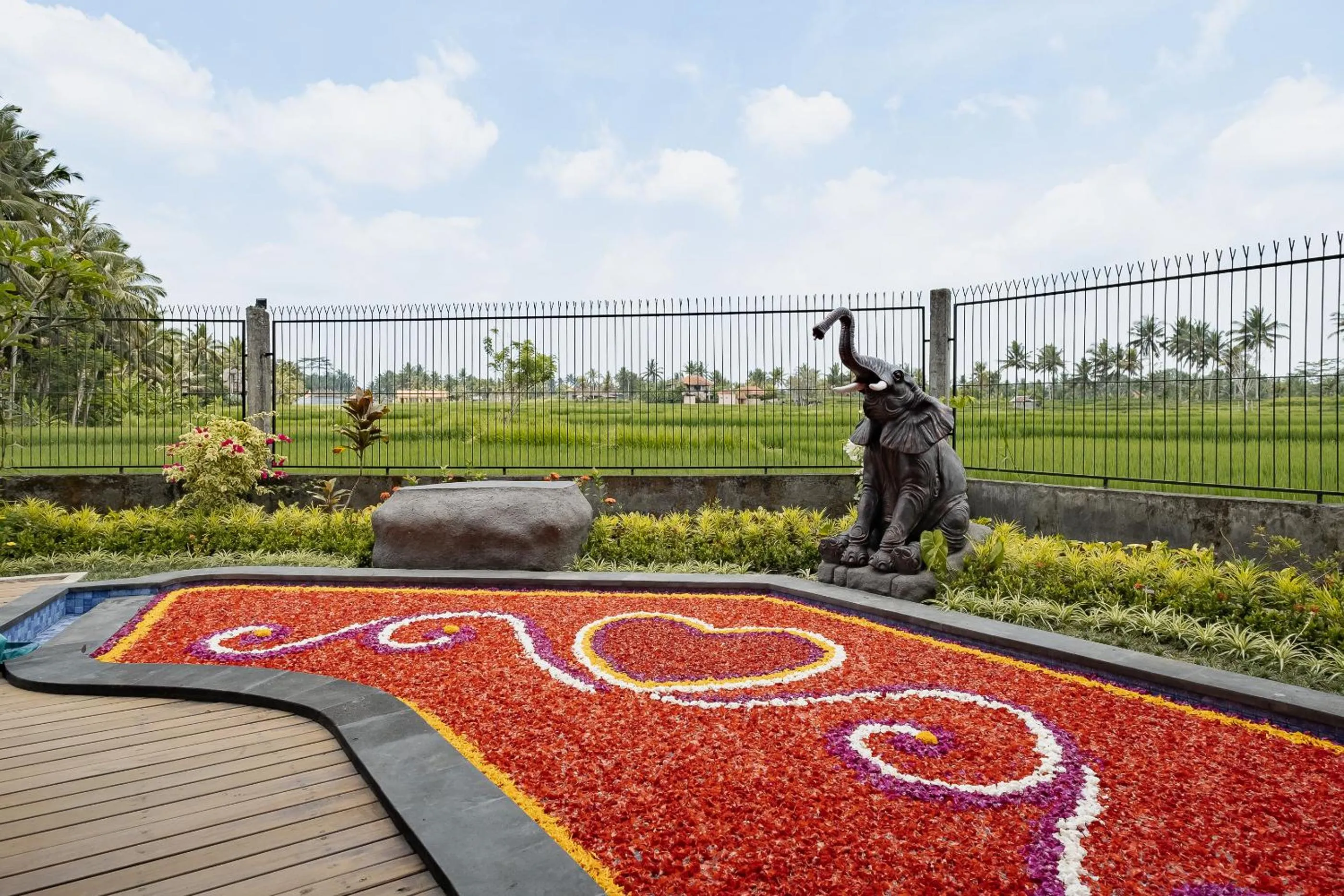 Garden view in Gynandha Ubud Cottage