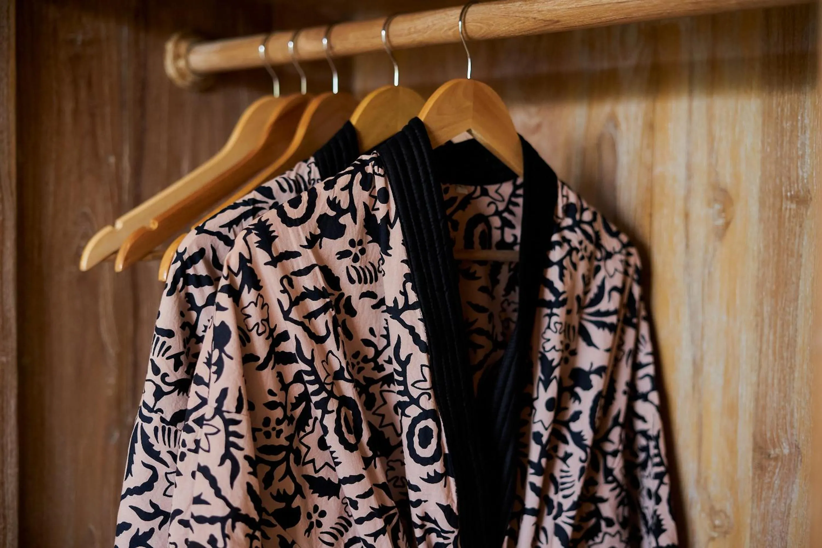 wardrobe in Gynandha Ubud Cottage