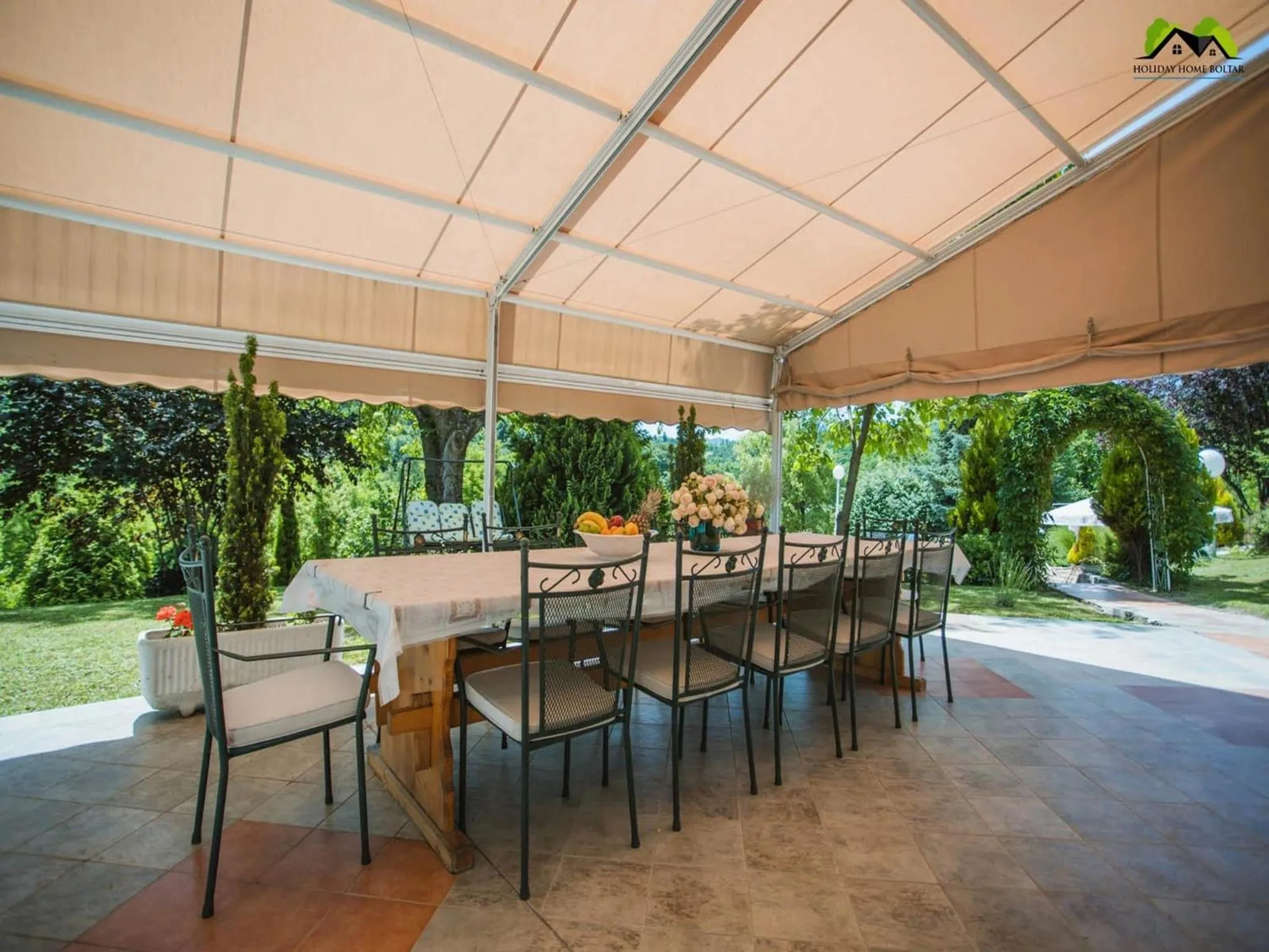 BBQ facilities in Holiday Home Boltar