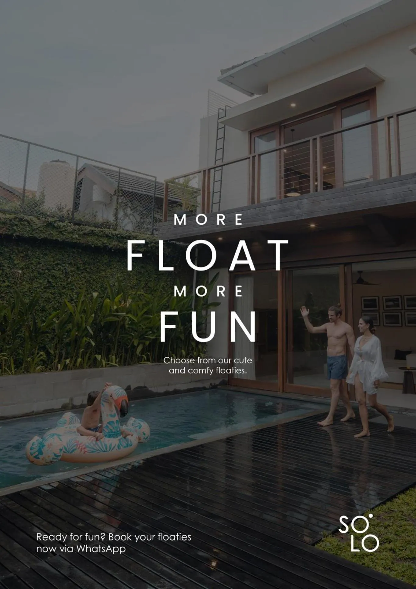 Text overlay in Roomates Hostel Canggu by Ini Vie Hospitality