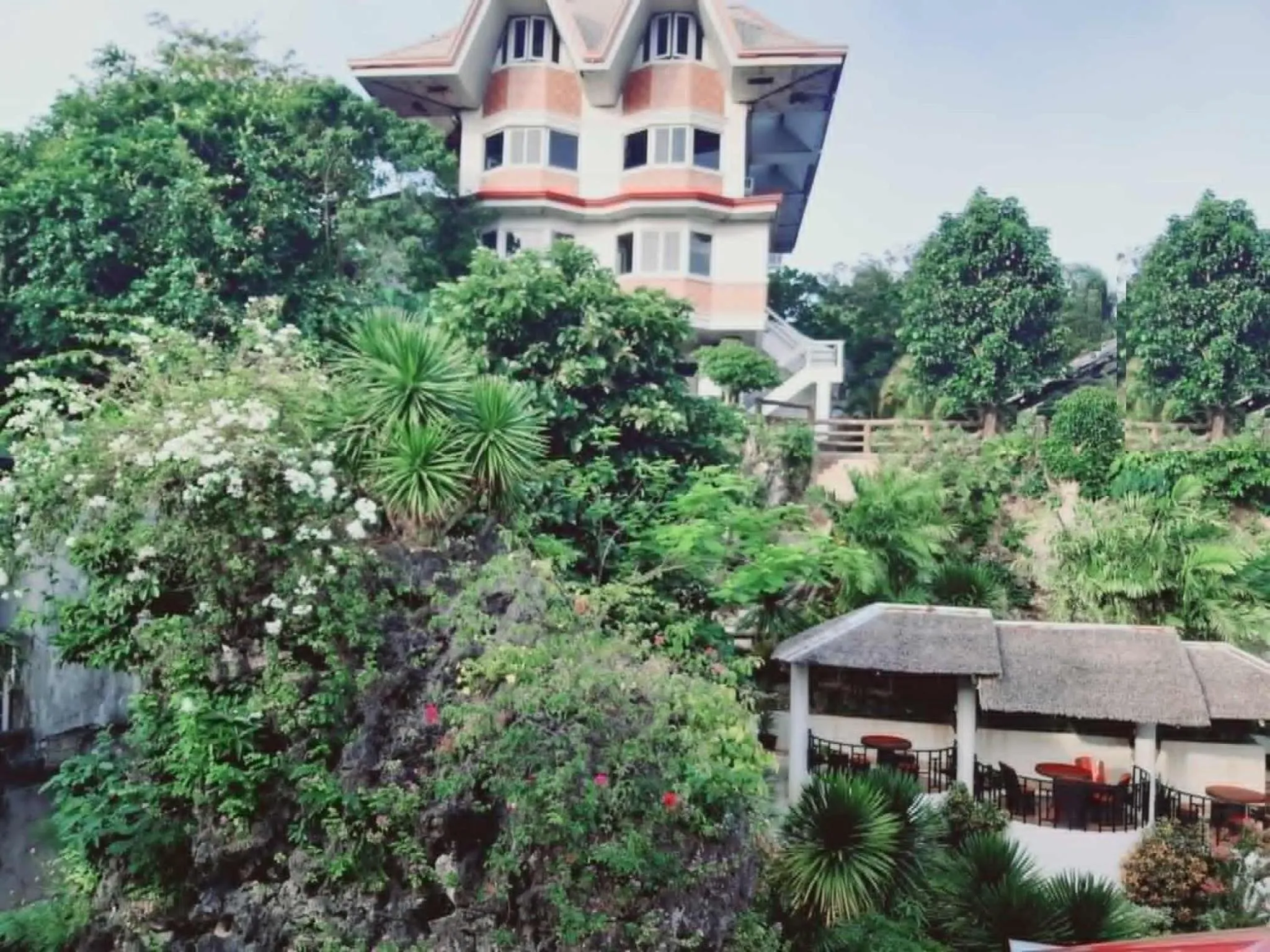 Property building in Avana Hills Boracay Prime Family Suite 101