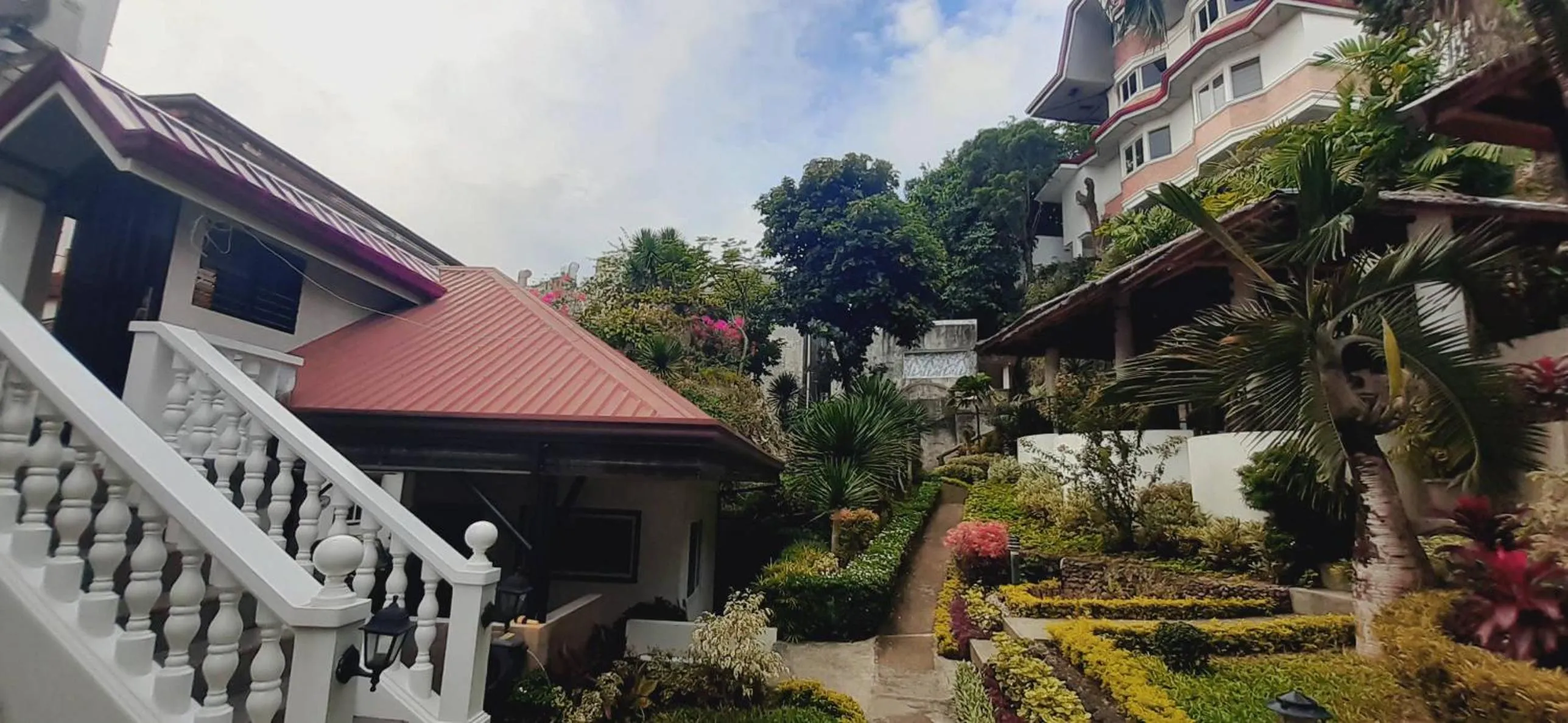 Garden in Avana Hills Boracay Prime Family Suite 101