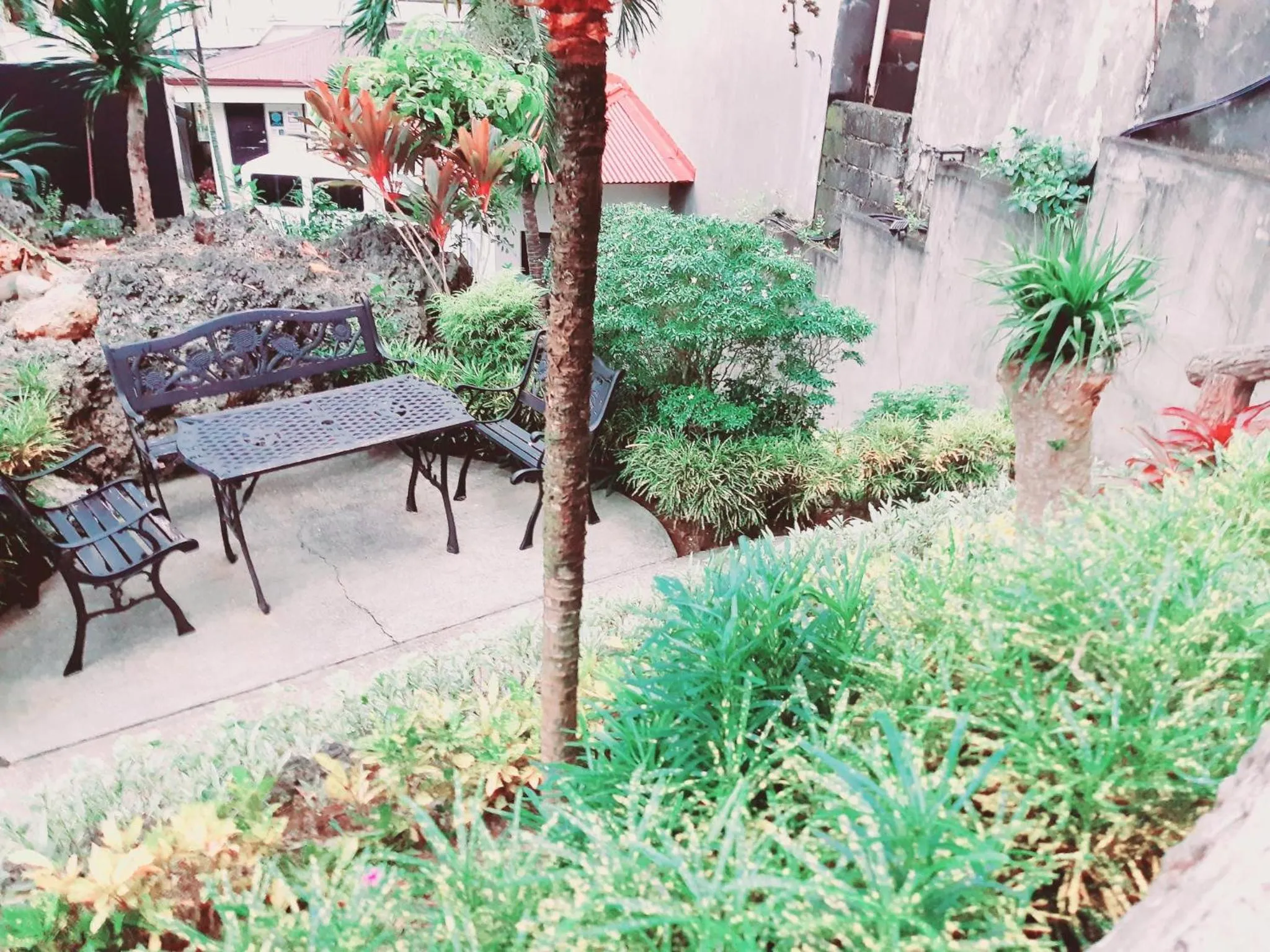 Garden in Avana Hills Boracay Prime Family Suite 101