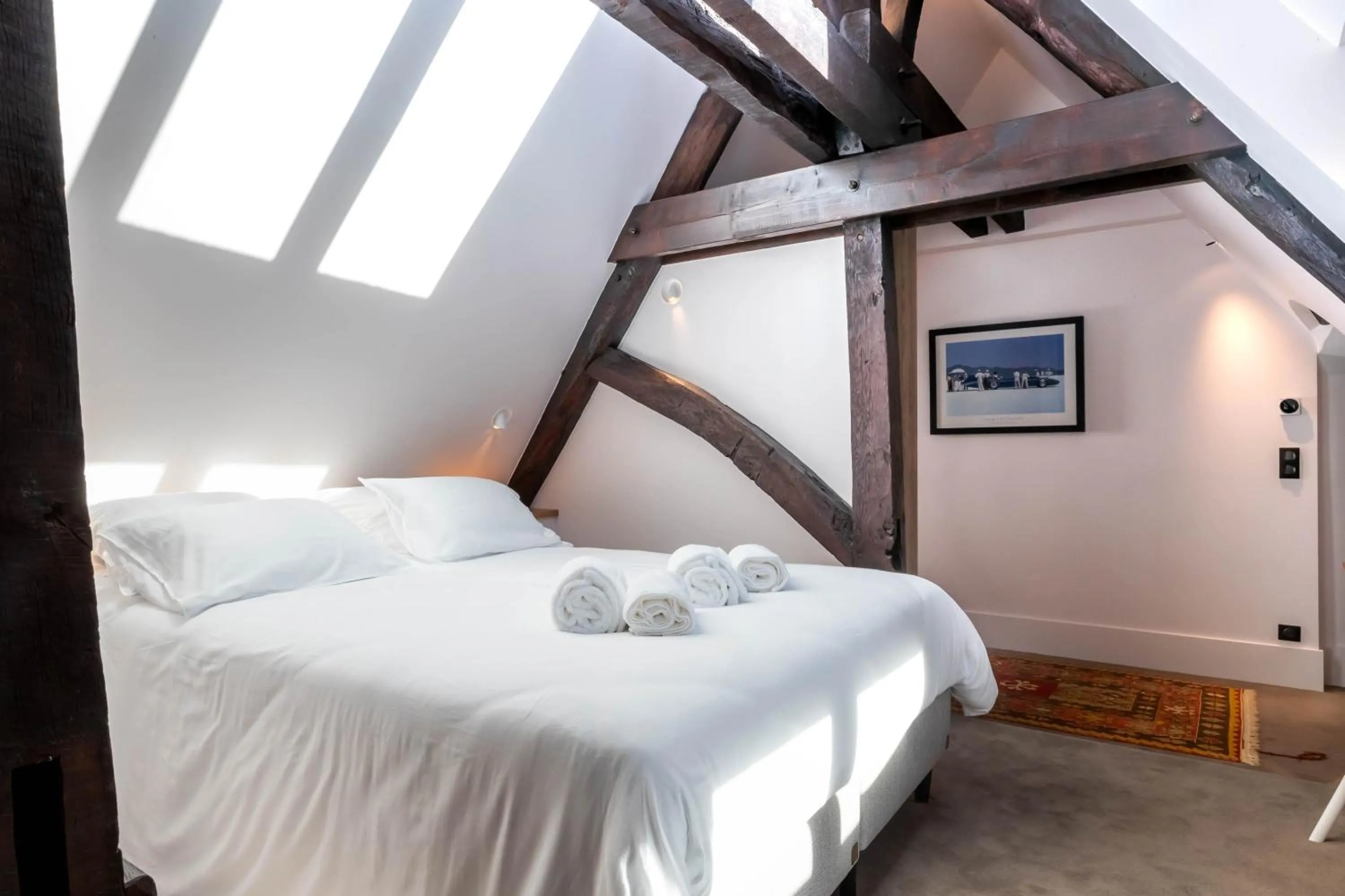 Bed in Côté Paradis - Appartements de Charme au centre-ville de Beaune