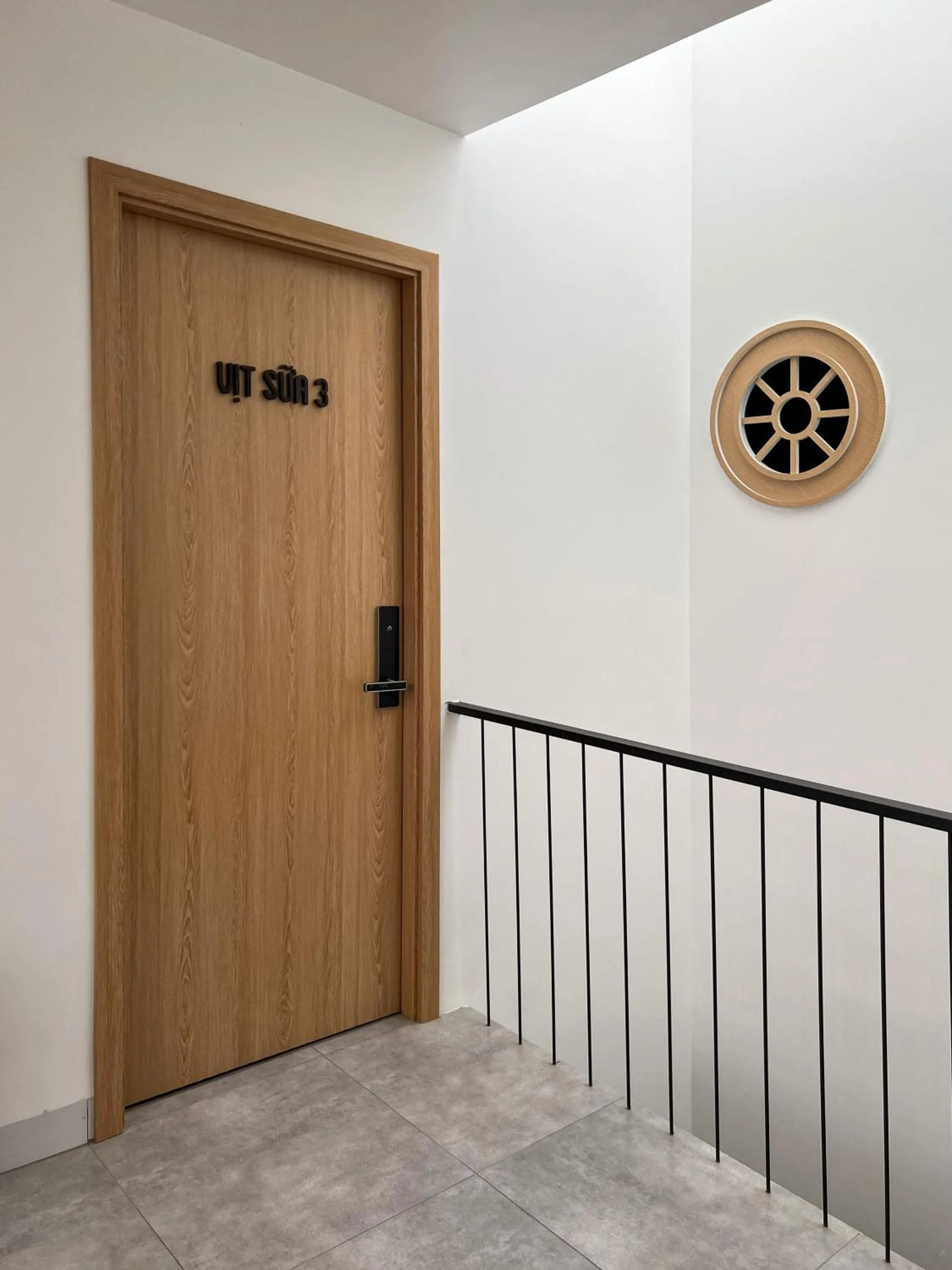 Communal lounge/ TV room in Lều Vịt Homestay Hải Phòng